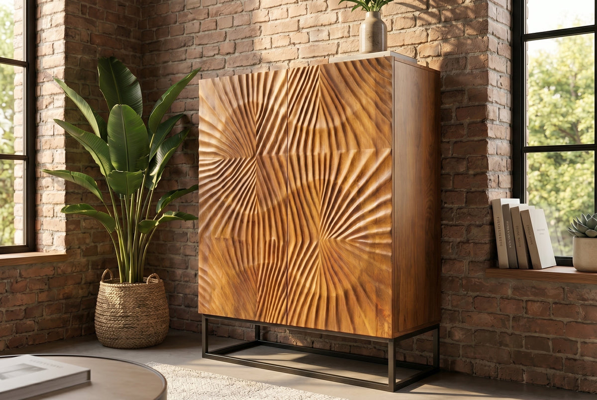 Buffet haut massif SCORPION 120 cm en bois de manguier marron avec sculptures 3D élaborées