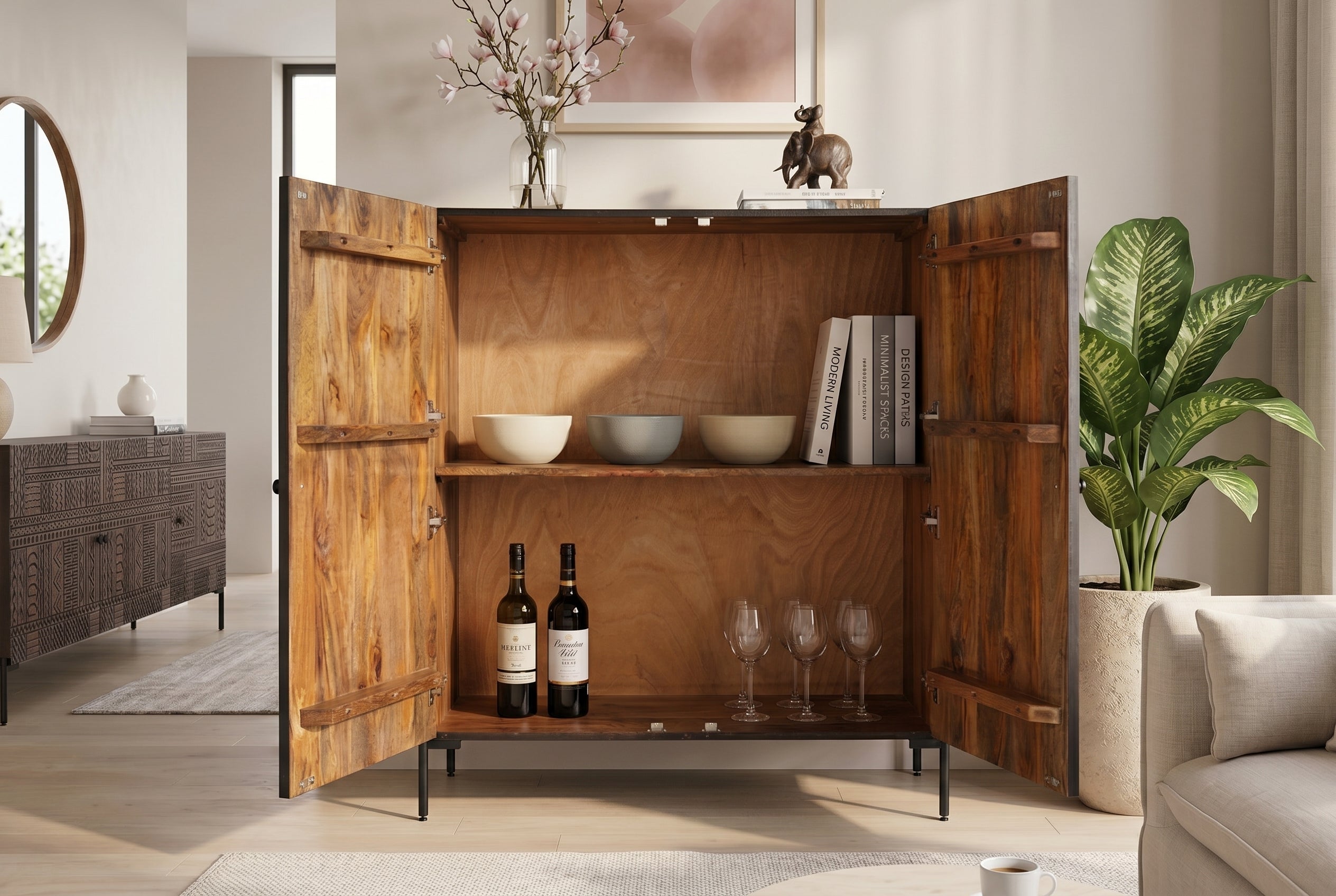 Buffet haut massif TRIBAL 120cm en manguier marron antique Façade 3D nombreux rangements