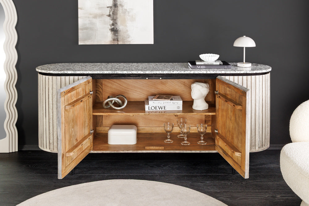 Buffet massif ADLON 170cm en manguier brossé gris avec plateau en marbre blanc