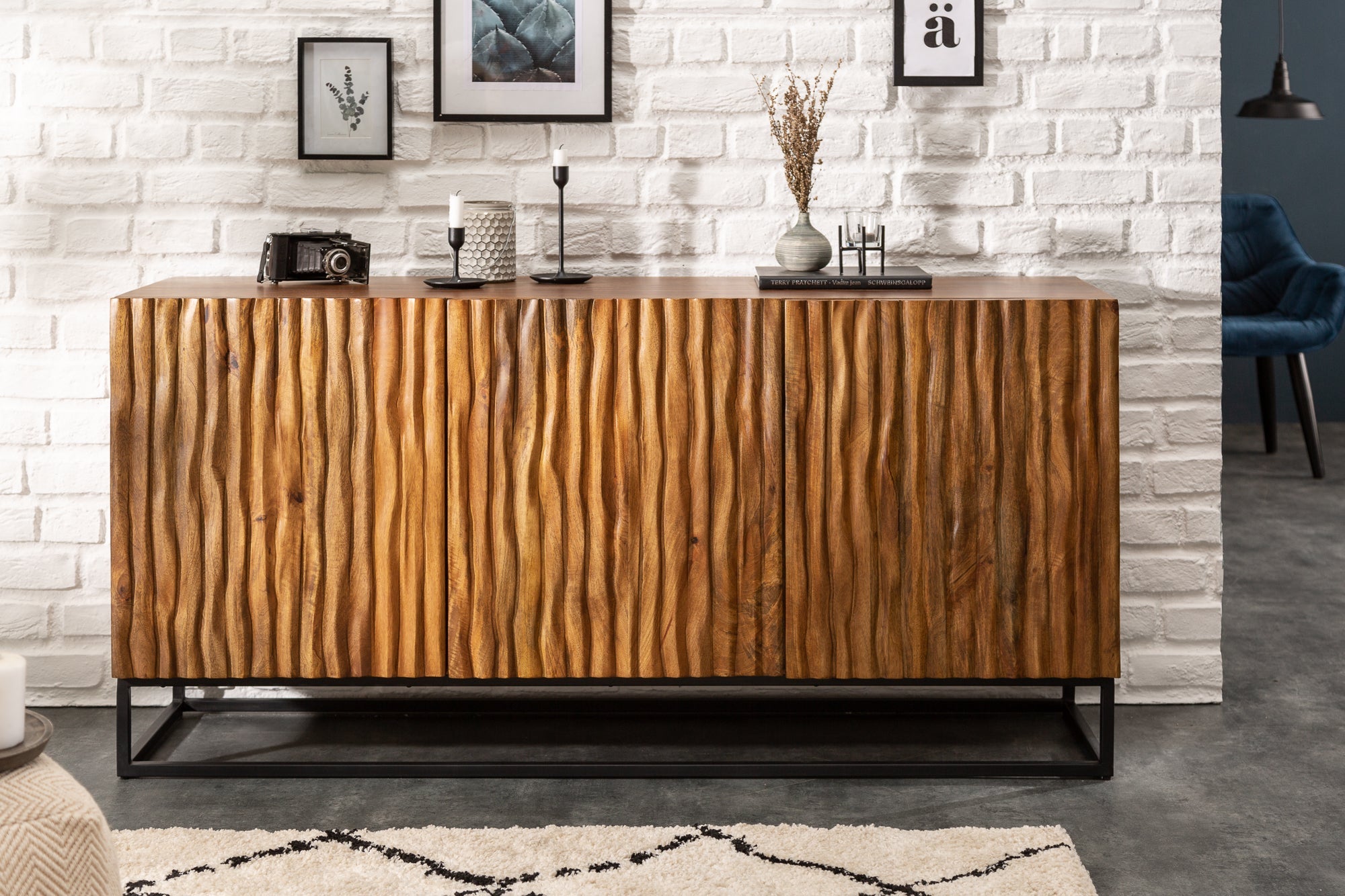 Buffet massif AMAZONAS 160cm en manguier naturel design façade
