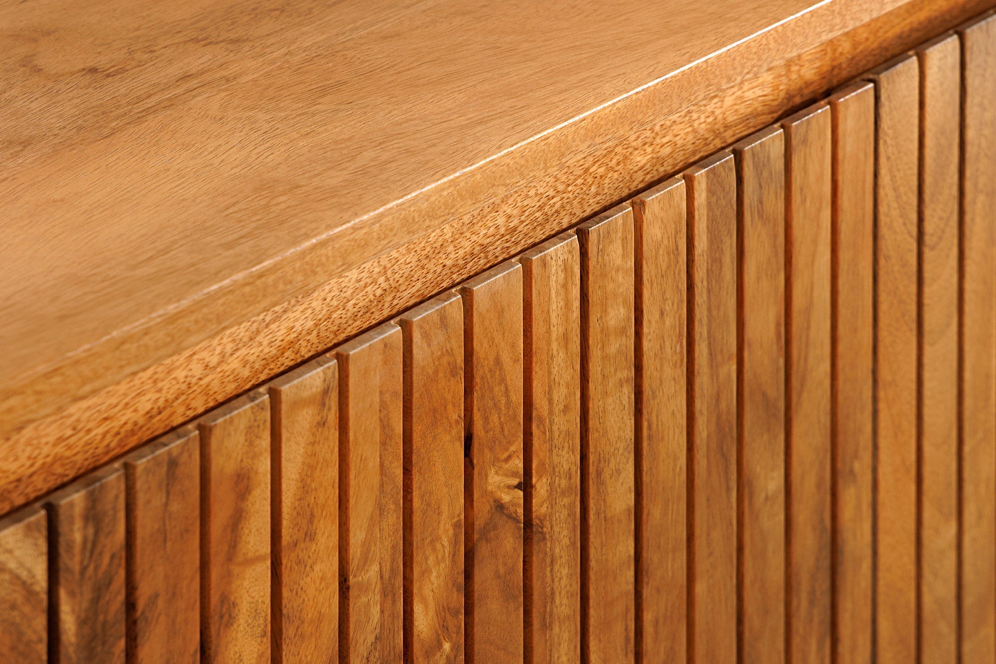 Buffet massif GATSBY 160cm bois de manguier naturel métal noir avec façade à lattes