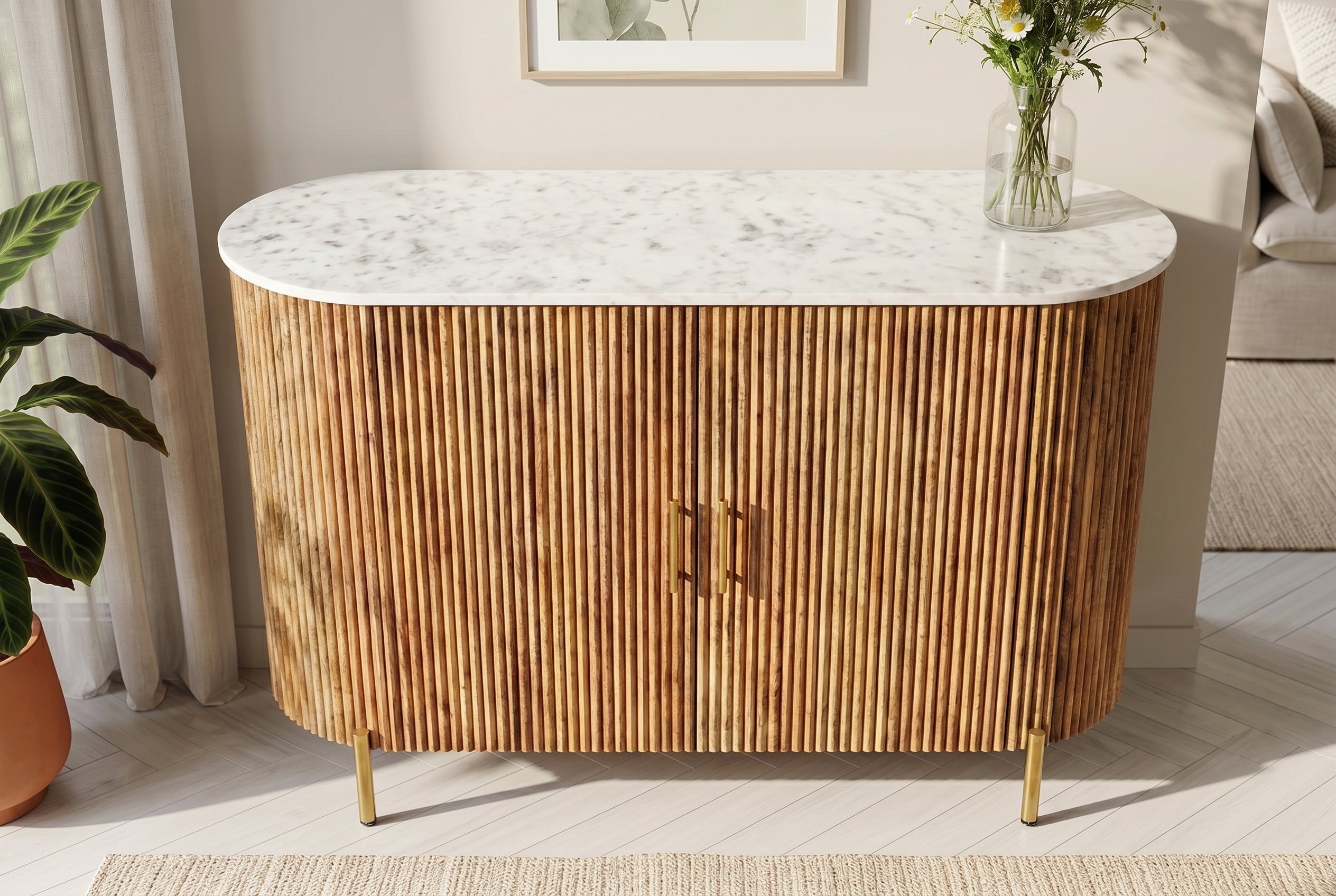 Buffet massif TRES CHIC 105cm bois de manguier naturel marbre blanc métal doré