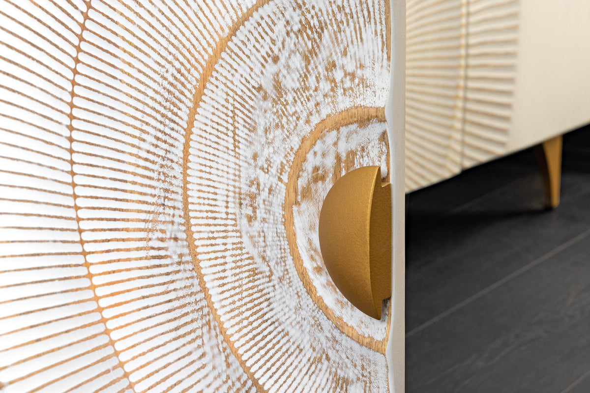 Buffet TV massif GOLDEN SUNSET 180cm or blanc bois de manguier sculptures 3D pieds métal