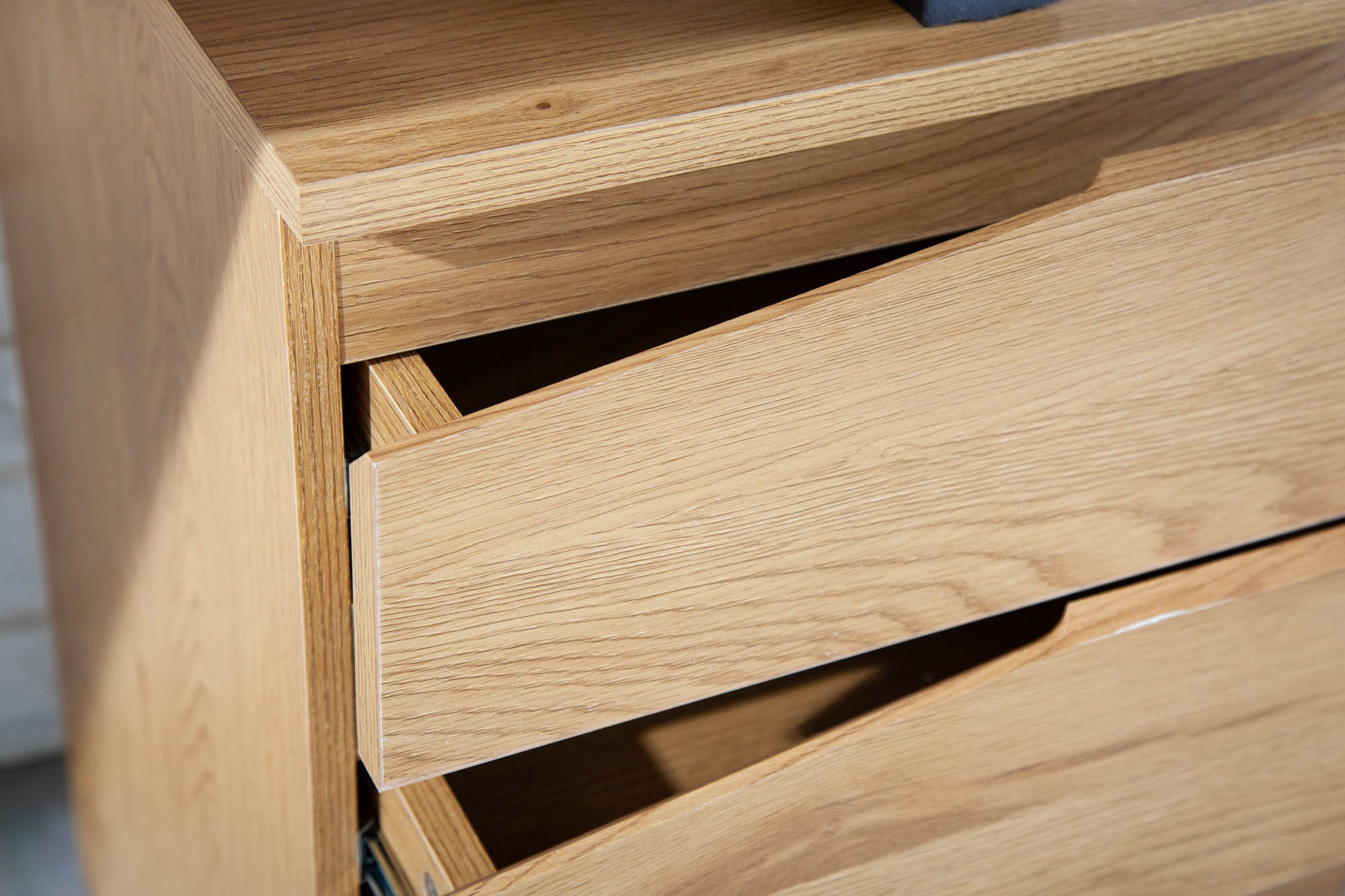 Bureau industriel STUDIO 160cm aspect chêne avec 3 tiroirs