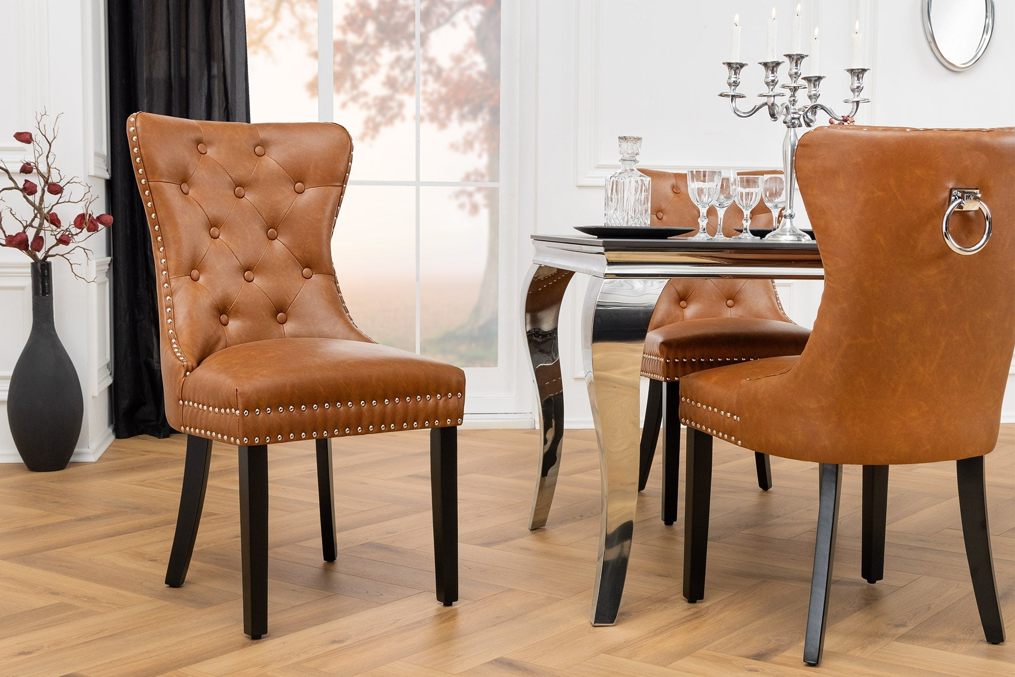 Lote de 2x sillones CASTLE Chesterfield de polipiel negra y madera maciza con asa confort