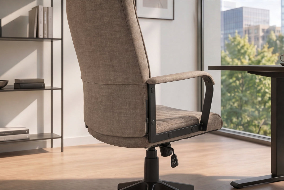 Chaise de bureau réglable en hauteur LAZIO taupe Vogue velours pivotante à roulettes