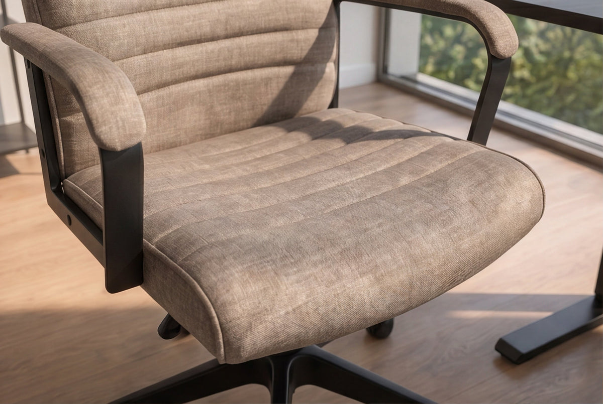 Chaise de bureau réglable en hauteur LAZIO taupe Vogue velours pivotante à roulettes