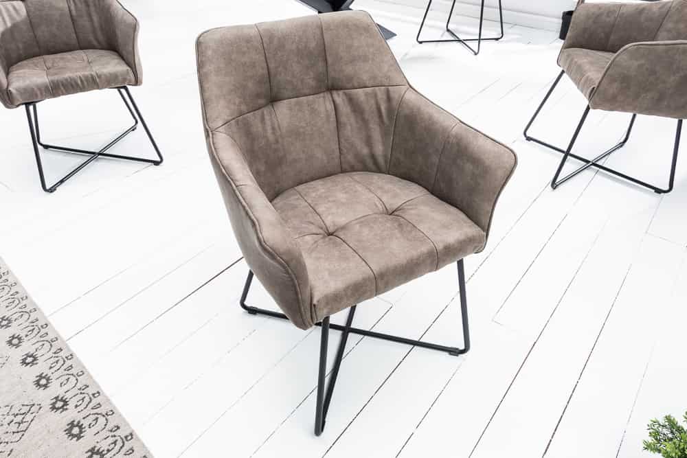 Lote de 2 exclusivas sillas de diseño LOFT de microfibra taupe vintage con reposabrazos