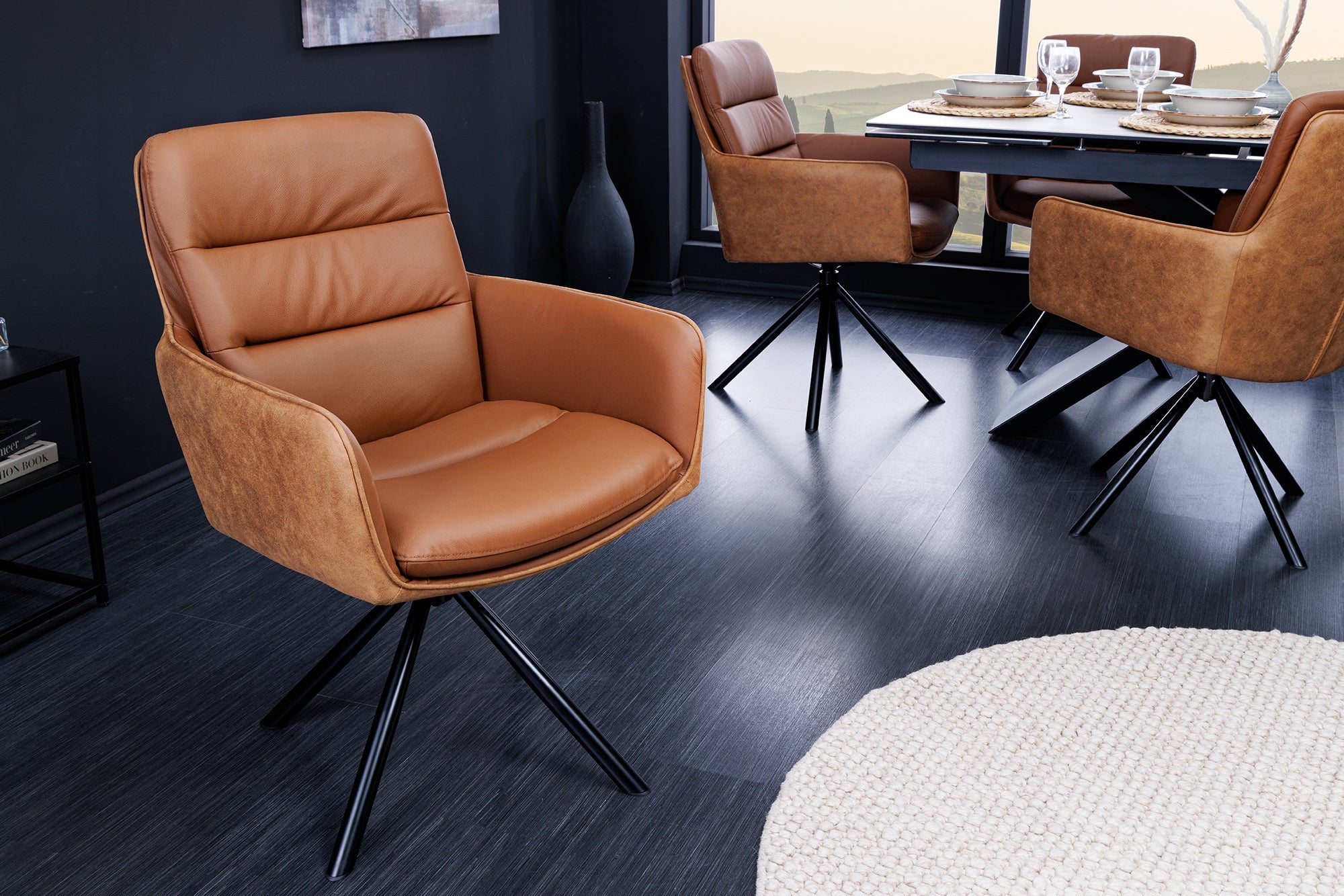 BIG GEORGE sillón giratorio de diseño en auténtica piel de microfibra color coñac con reposabrazos retro