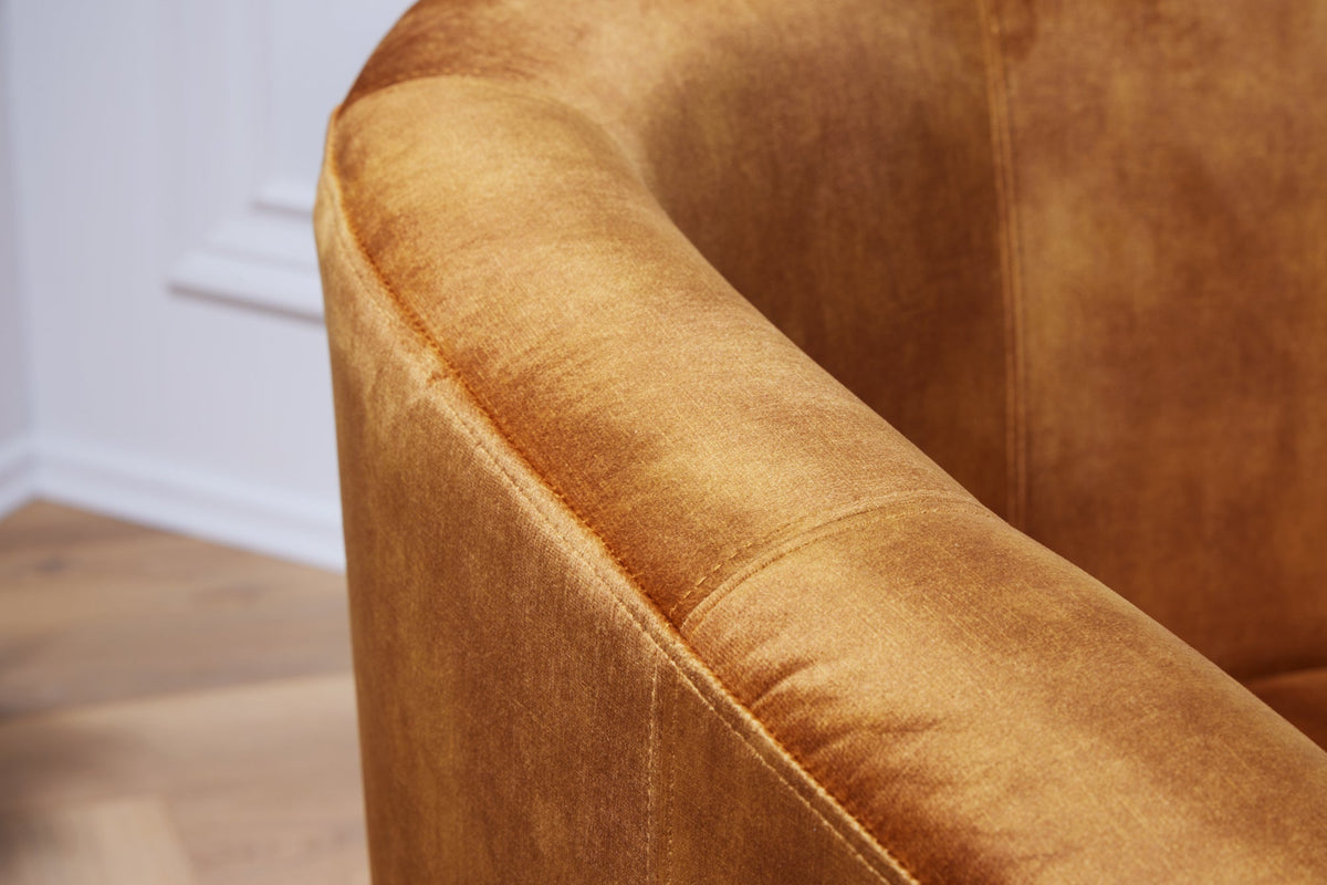 Chaise longue design HEMINGWAY accoudoirs velours jaune moutarde chaise cocktail