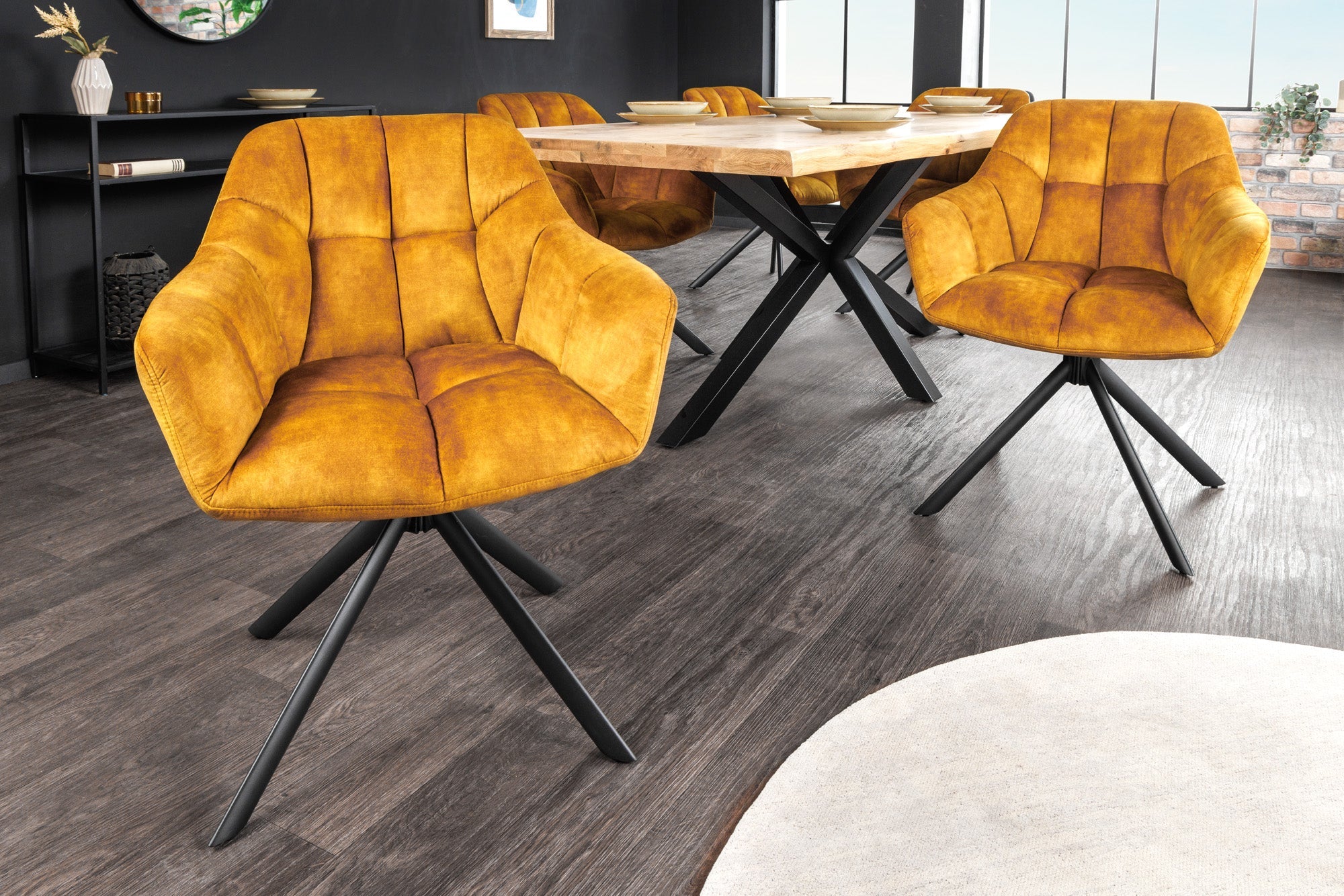 Lote de 2x sillones giratorios PAPILLON terciopelo amarillo mostaza patas de metal negro apoyabrazos