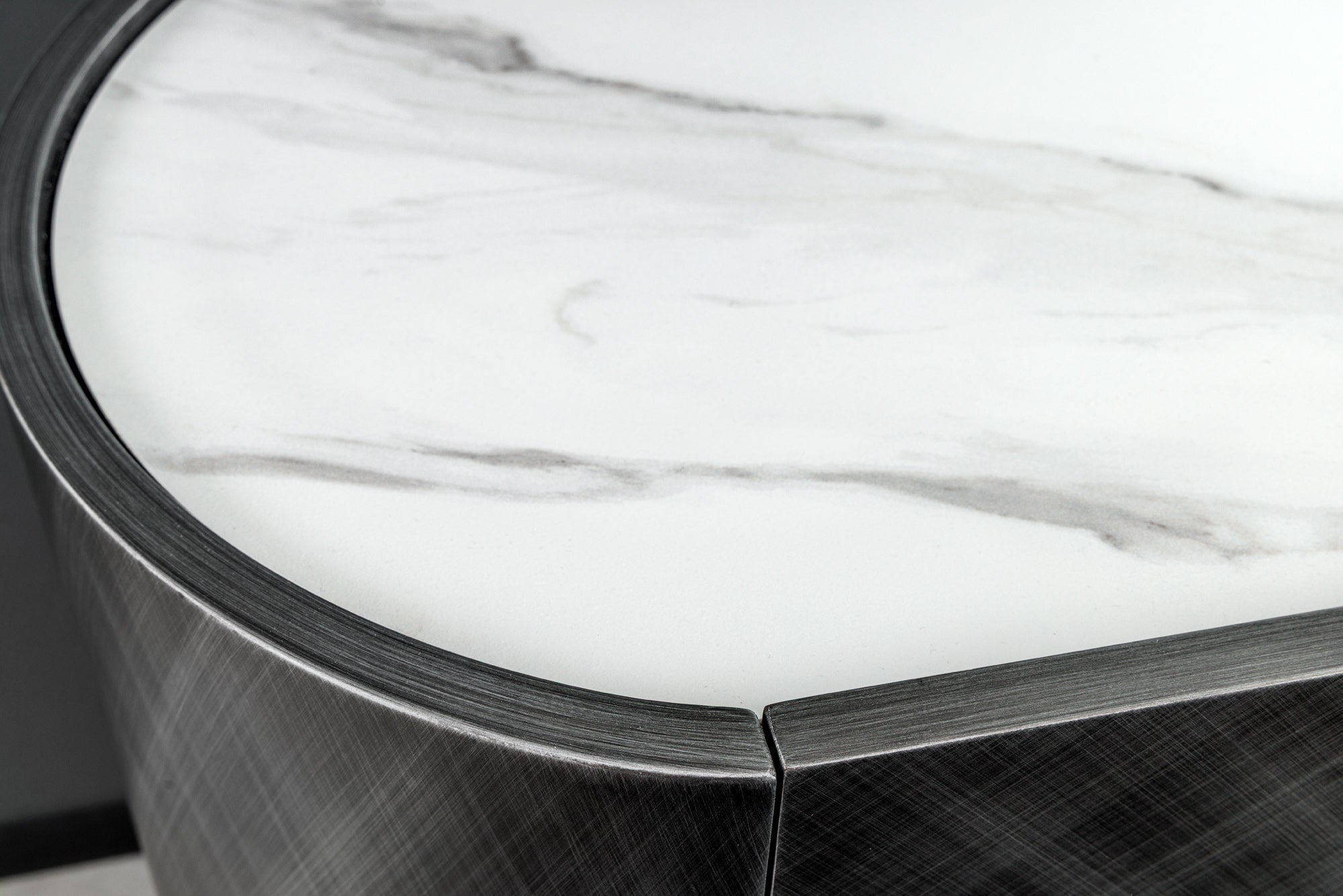 Design Sideboard REFLECTION 150cm weiß Keramik Marmor anthrazit 3D Effekt brushed Finish