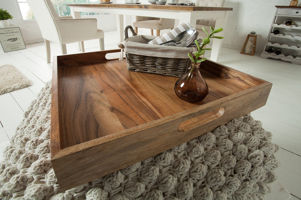 Élégant plateau de service CIANO 40x40cm en bois d’acacia massif avec poignées