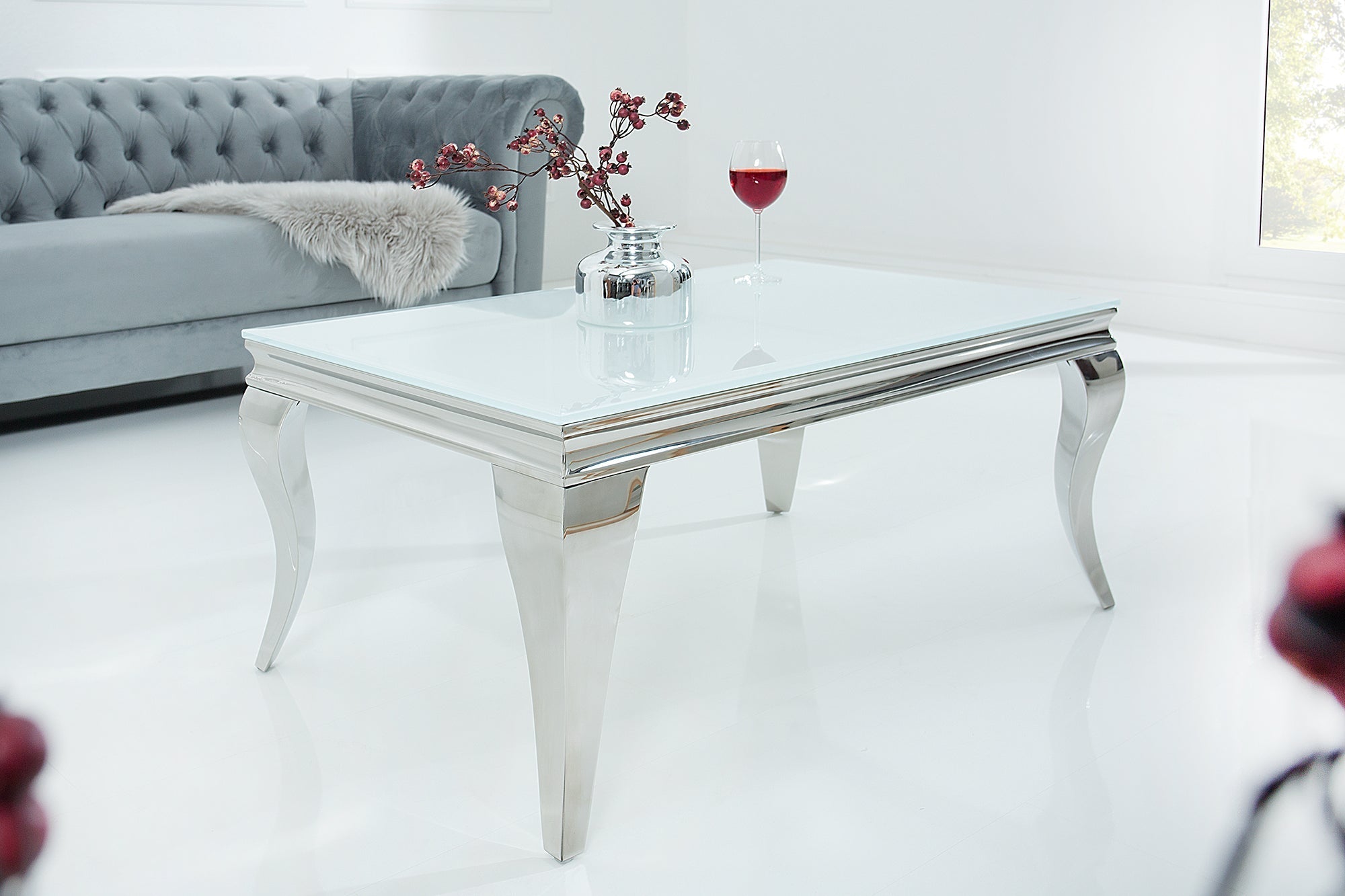 Élégante table basse MODERN BAROQUE 100cm argent avec verre opale blanc