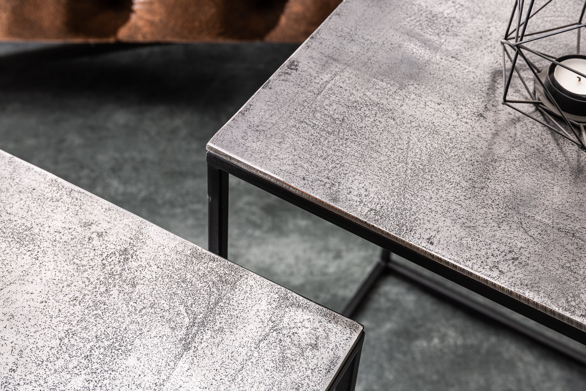 Juego de 2 mesas auxiliares hechas a mano ELEMENTS 40 cm mesa de centro negro plata