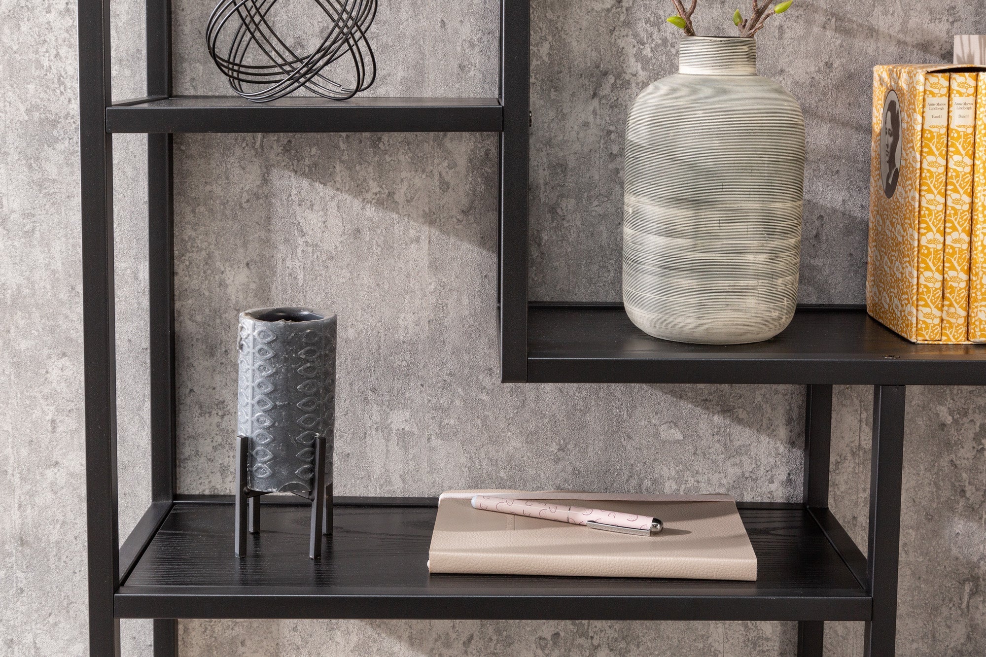Etagère murale industrielle SLIM LINE 90cm frêne noir cinq étagères