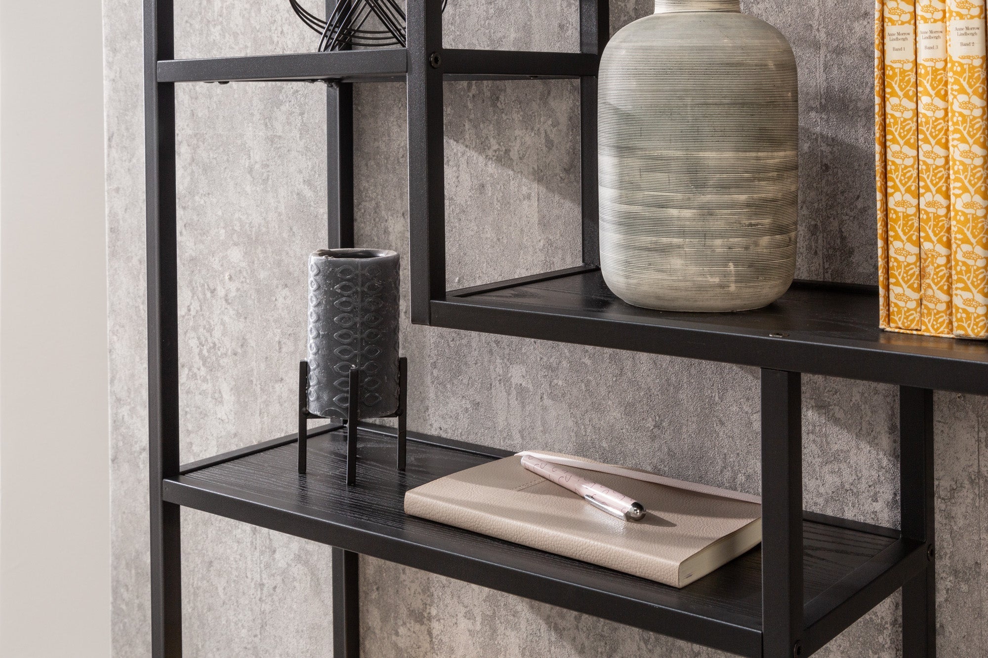Etagère murale industrielle SLIM LINE 90cm frêne noir cinq étagères