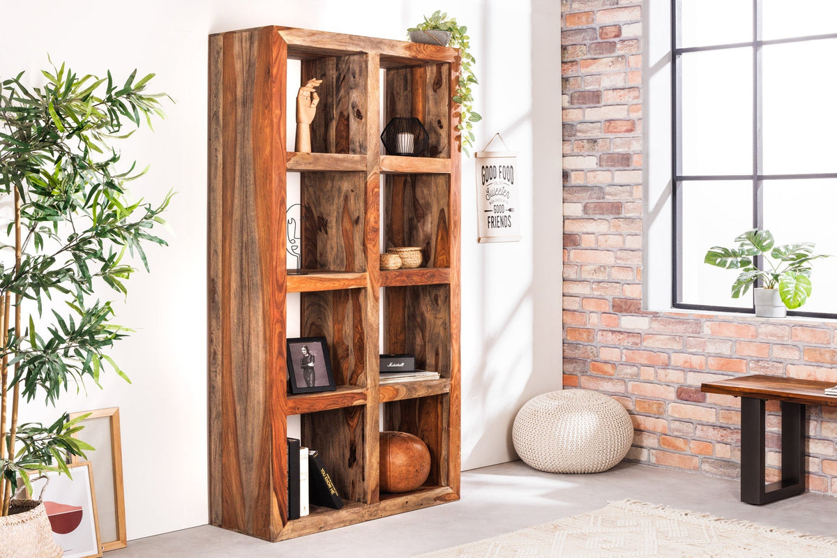 Etagère solide MAKASSAR 180cm bois Sheesham finition fumée 8 compartiments fait main