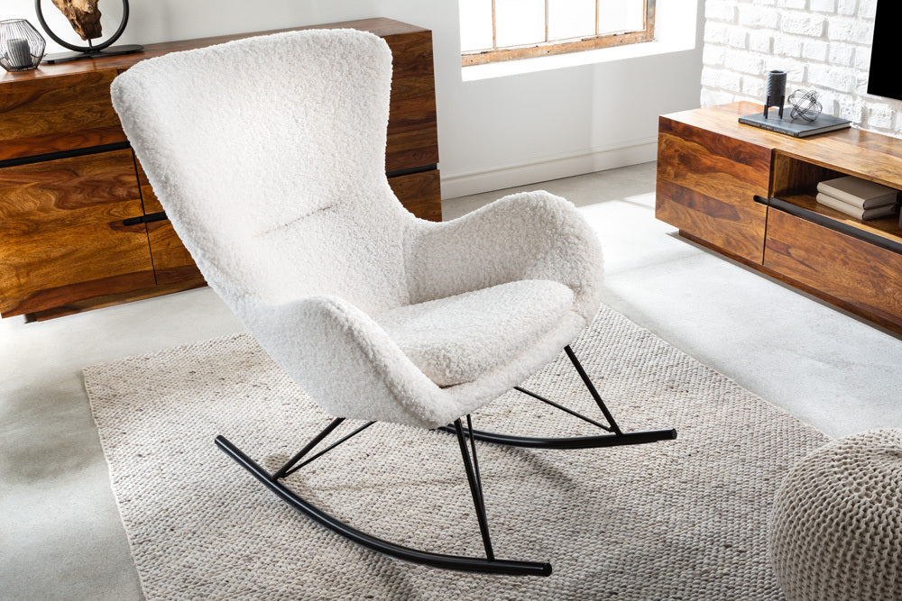Fauteuil à bascule design SCANDINAVIA SWING blanc bouclé fauteuil métal noir