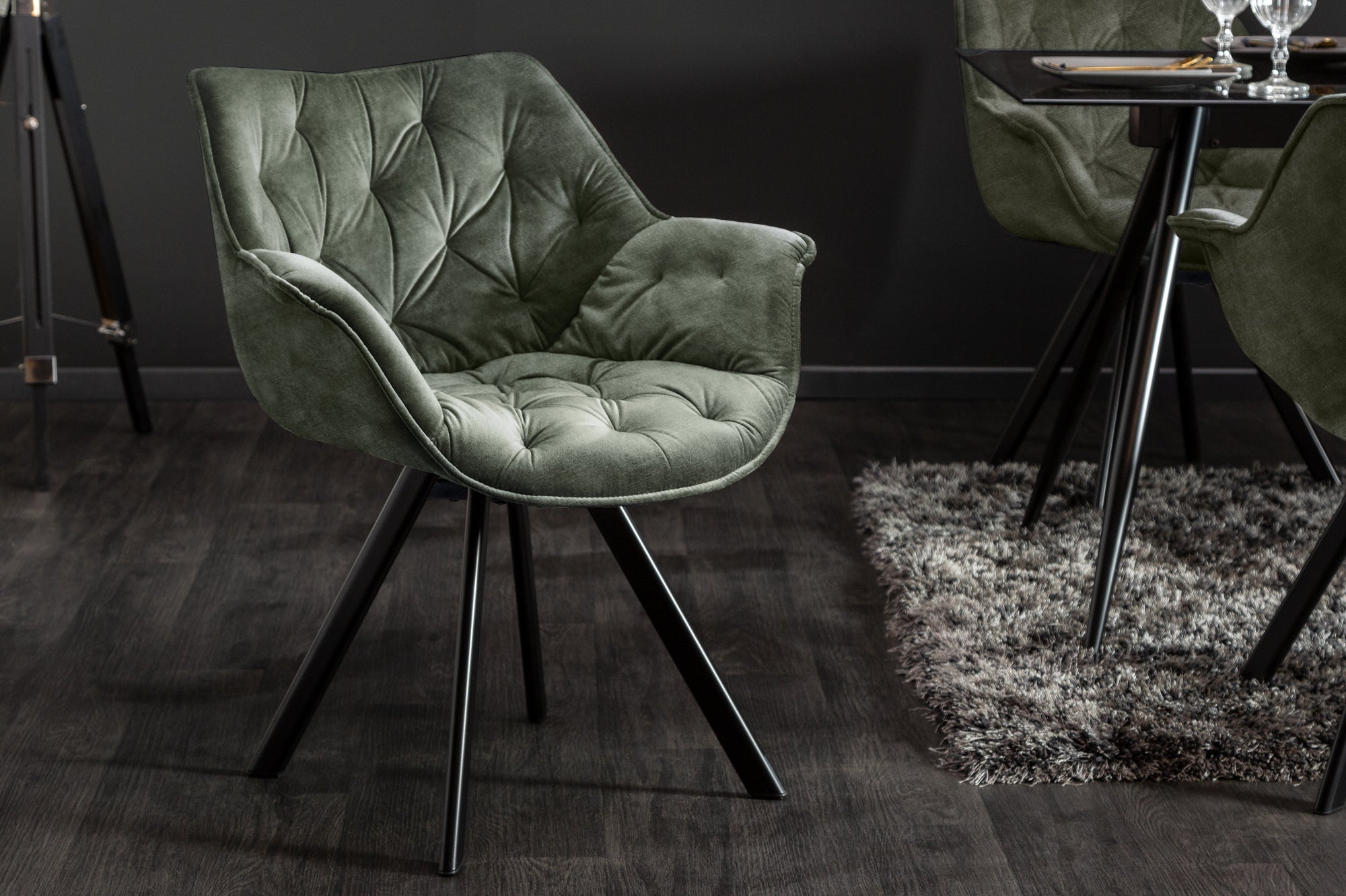 Sillón giratorio THE DUTCH COMFORT Terciopelo verde oscuro con reposabrazos Diseño moderno