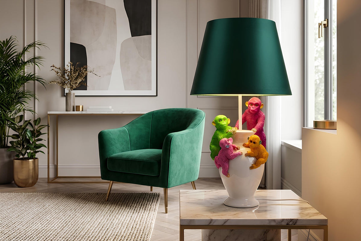 Handgefertigte Tischlampe MONKEY 60cm weiß bunt grüner Stoffschirm Affen-Skulpturen