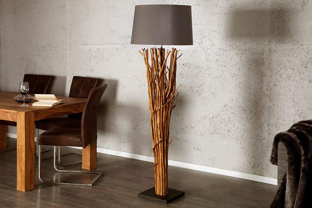 Lampadaire design en bois flotté EUPHORIA 180cm gris avec abat-jour en lin