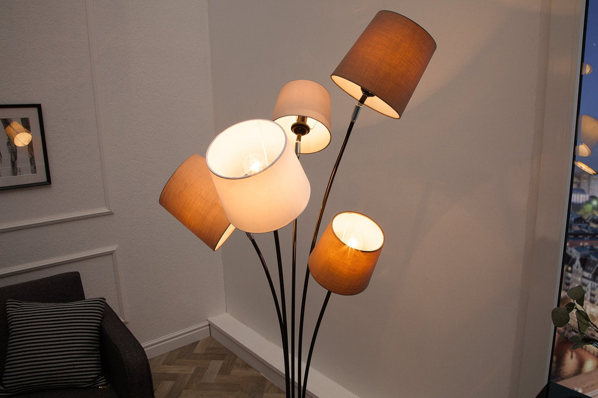Lampadaire design LEVELS 176cm blanc beige marron avec 5 abat-jour en lin