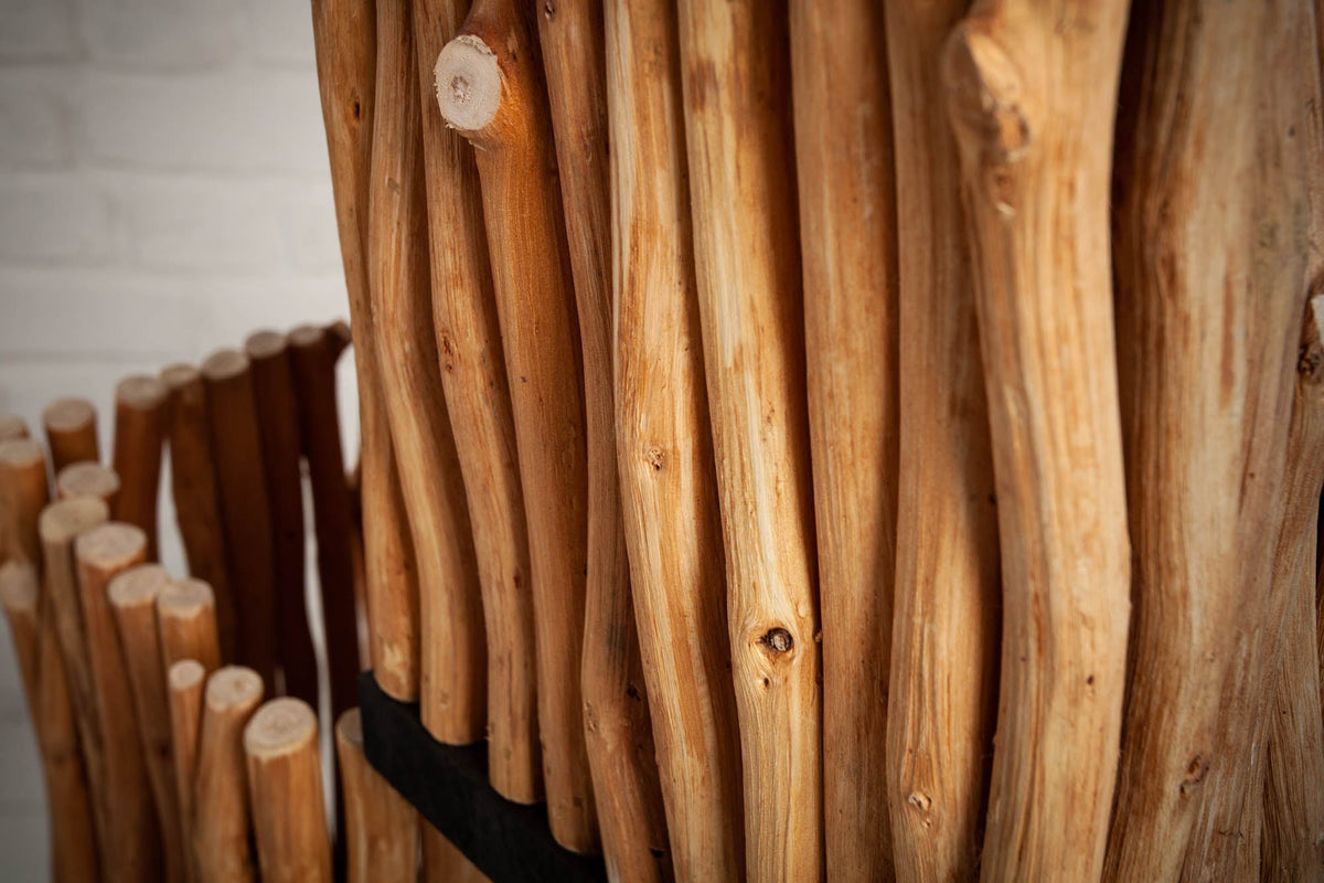Lampadaire fait main EUPHORIA 154cm en bois de longane avec quatre abat-jour