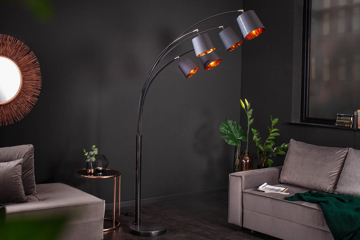 Lampe arc design LEVELS 205cm noir doré 5 abat-jour lin inclinables lampadaire