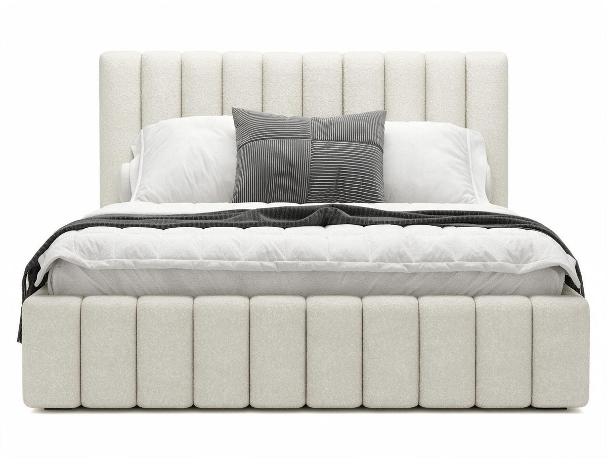 Lit coffre CELINE en tissu boucle crème, coffre fermé, vue de face sur fond blanc