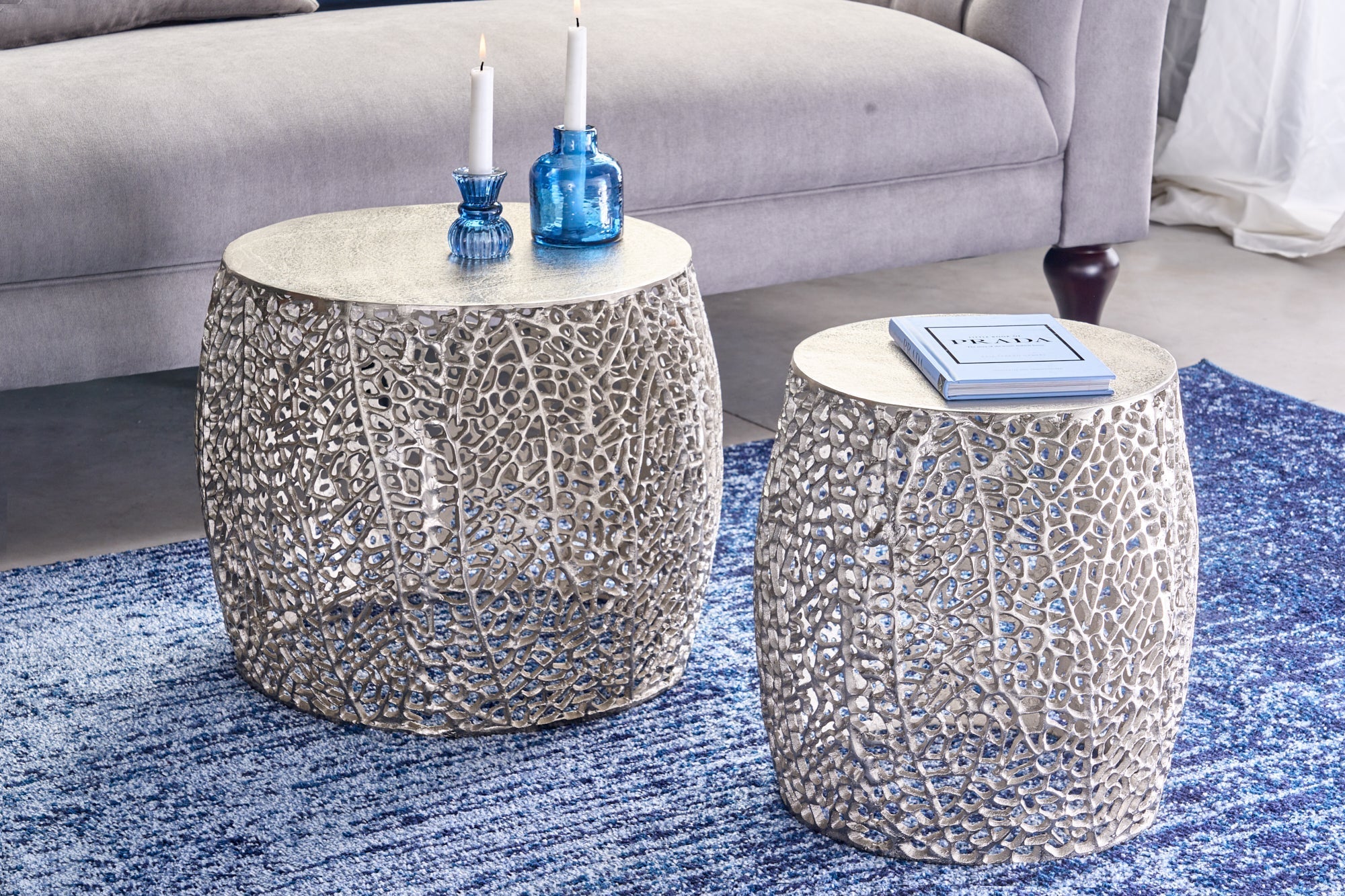 Lot de 2 tables basses design filigrane ABSTRACT LEAF argent antique fait main ronde