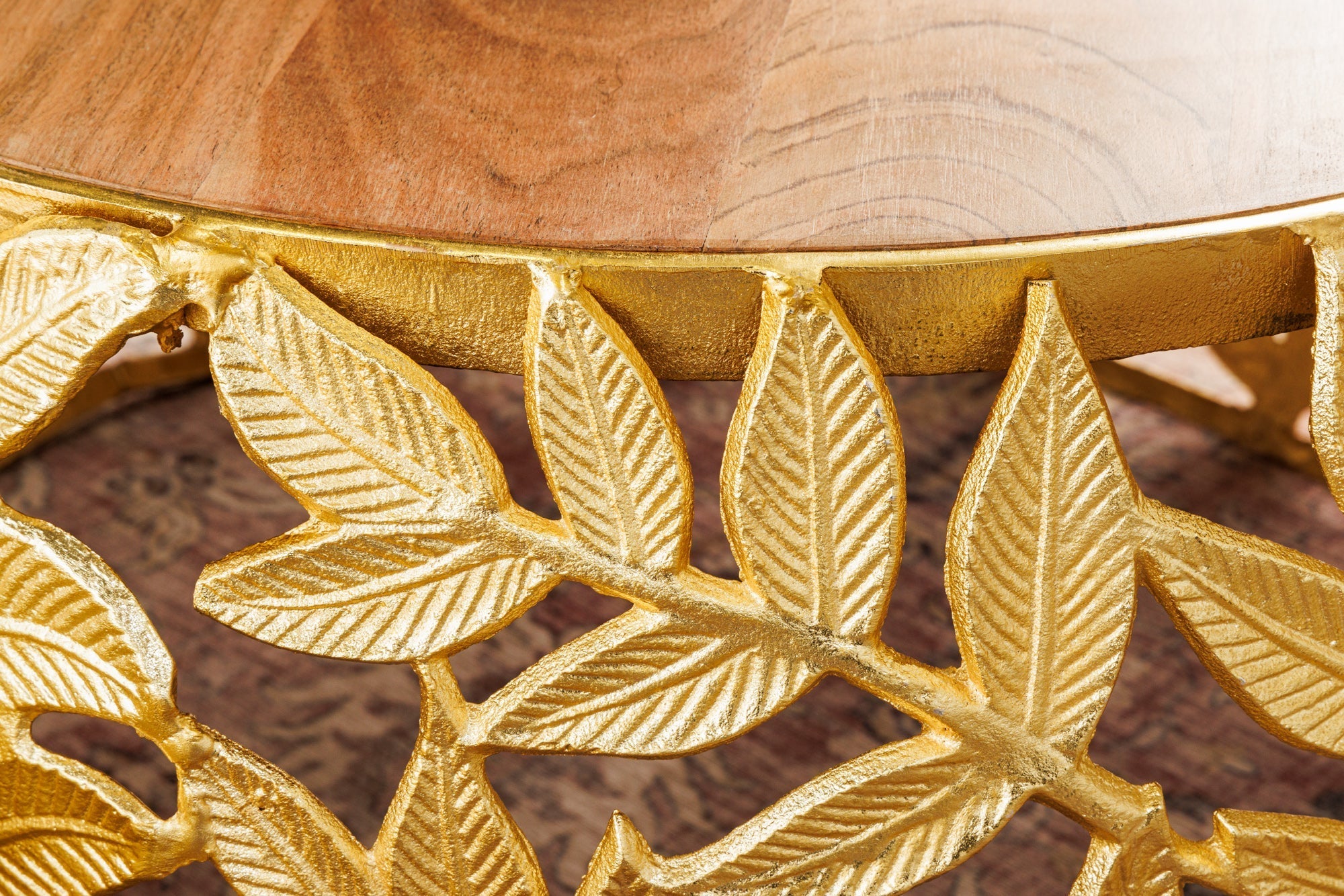 Lot de 2 tables basses rondes ABSTRACT LEAF 70cm bois massif doré naturel design feuille en métal acacia