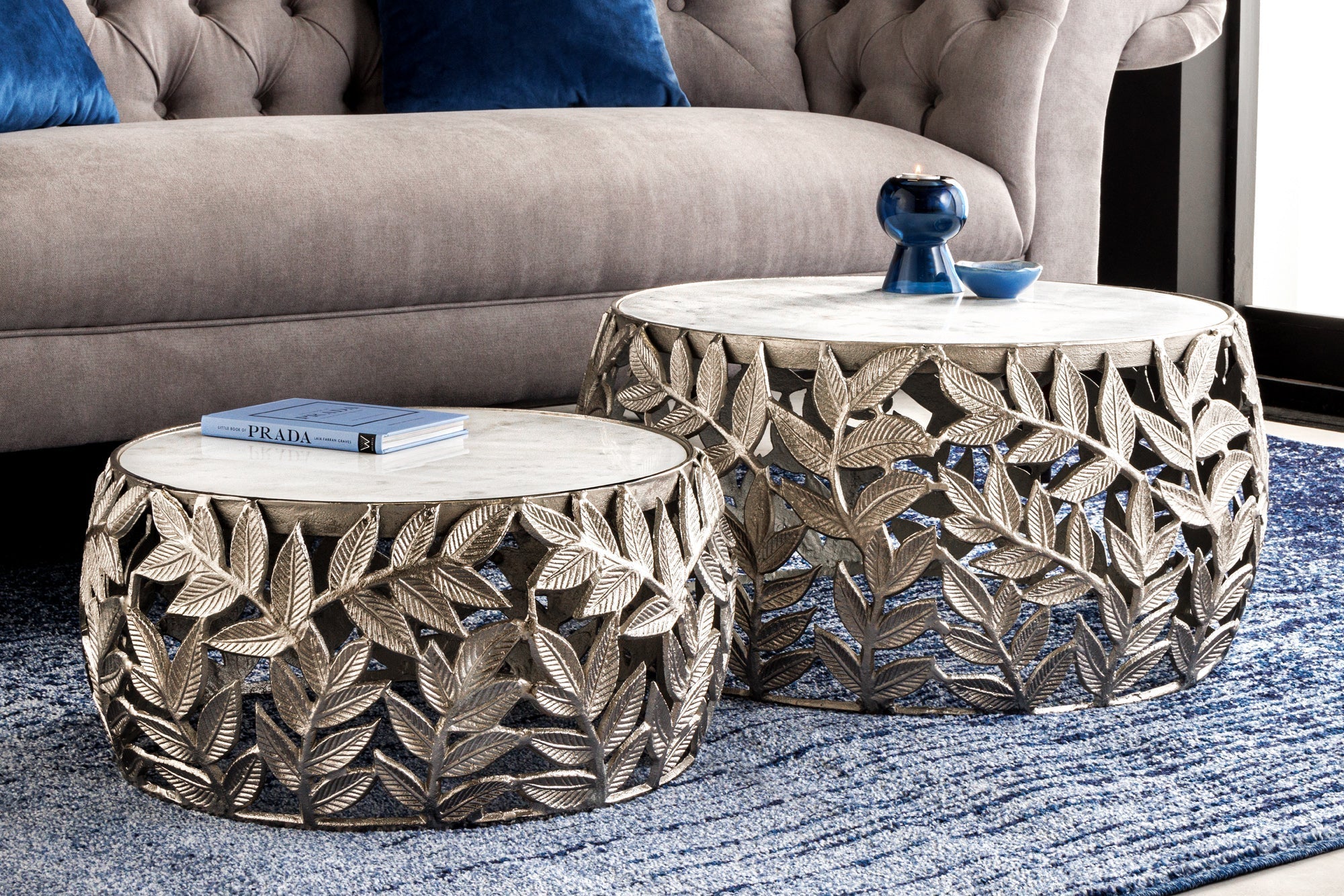 Lot de 2 tables basses rondes ABSTRACT LEAF 70cm marbre blanc argenté design feuille en métal