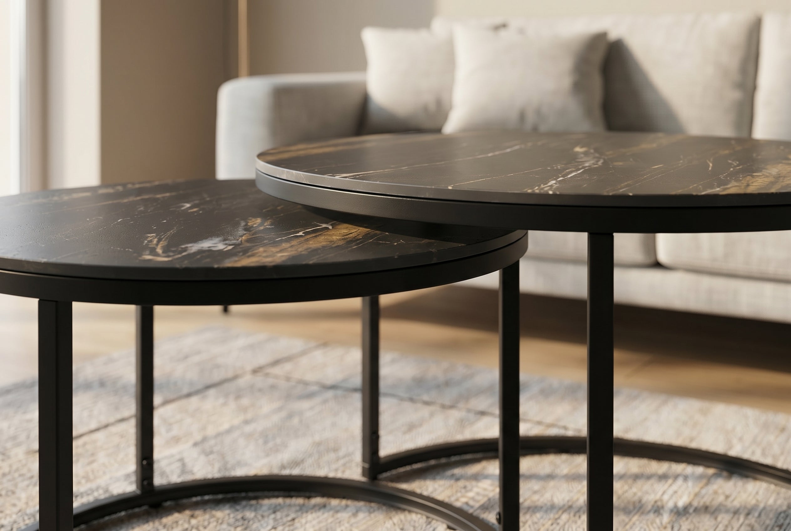 Lot de 2 tables basses rondes ELEGANCE 75cm noir doré sable Aurora Oro céramique
