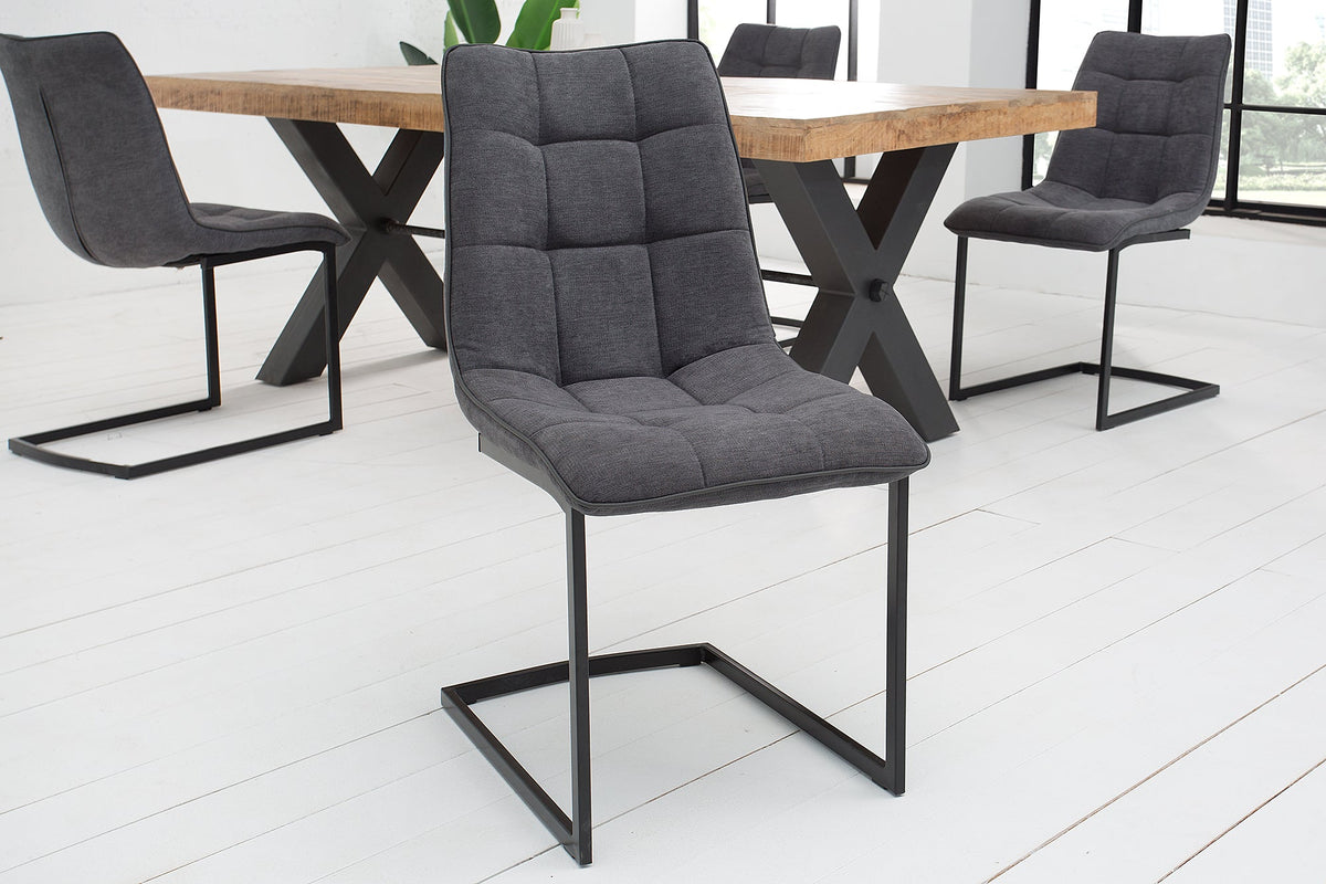 Lot de 2x Chaise cantilever design MIAMI structure métal gris foncé noir mat