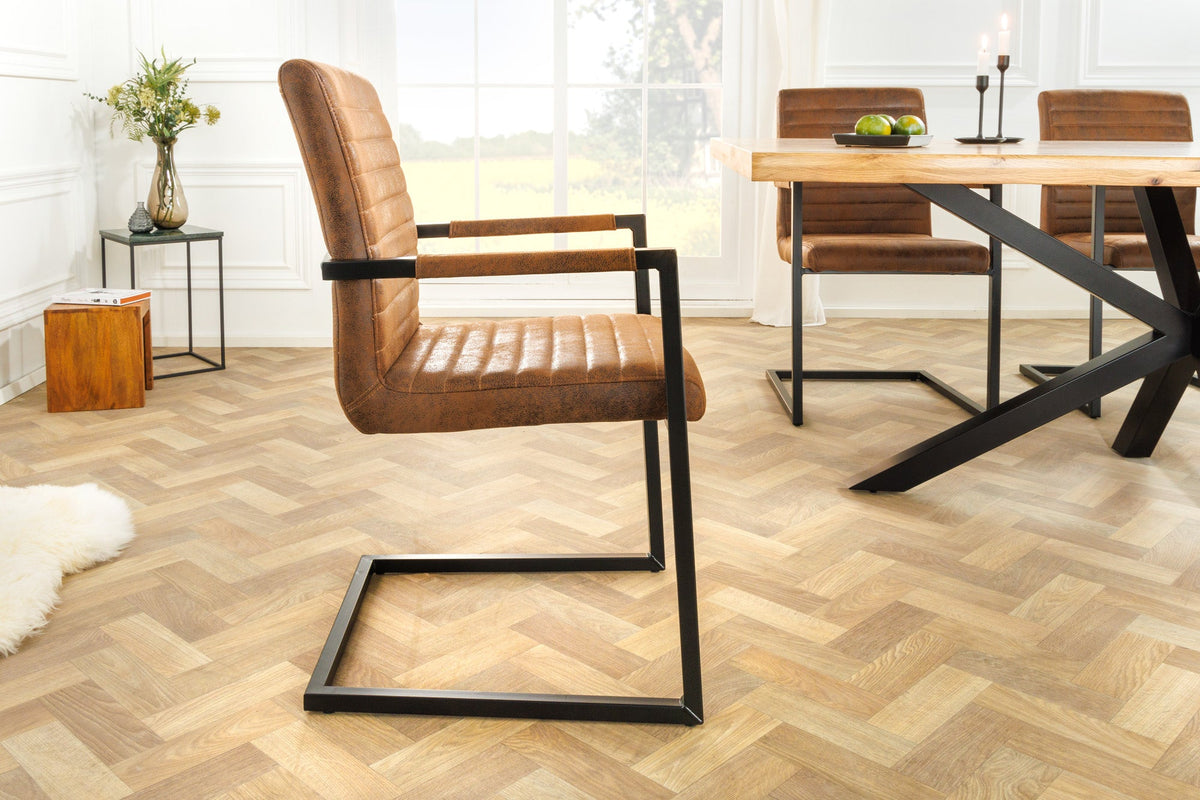 Lot de 2x Chaise cantilever industrielle LOFT vintage en microfibre marron avec accoudoirs structure en fer