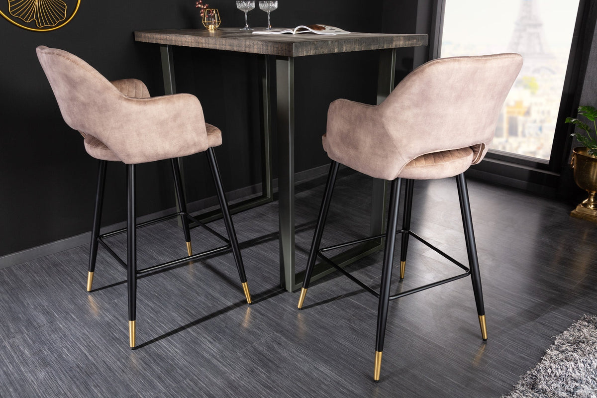Lot de 2x Tabouret de bar design PARIS velours greige avec dossier métal noir et or matelassage décoratif