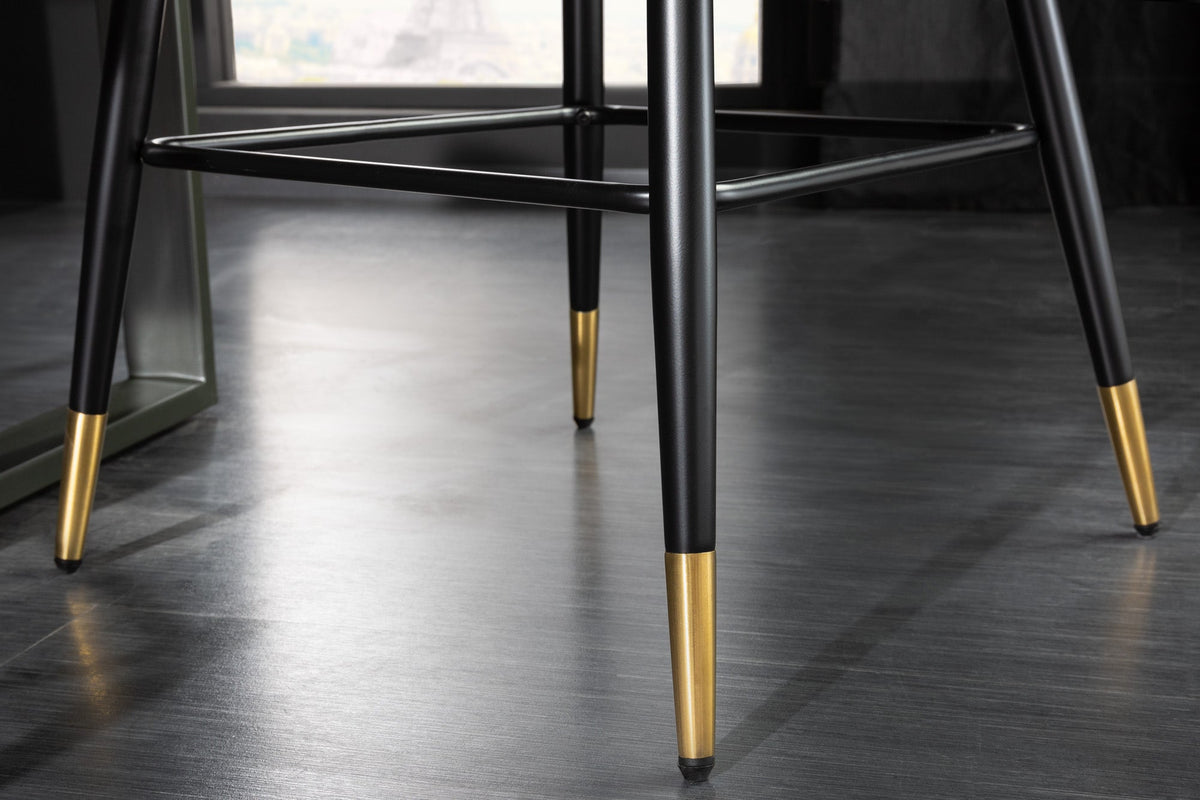 Lot de 2x Tabouret de bar design PARIS velours greige avec dossier métal noir et or matelassage décoratif