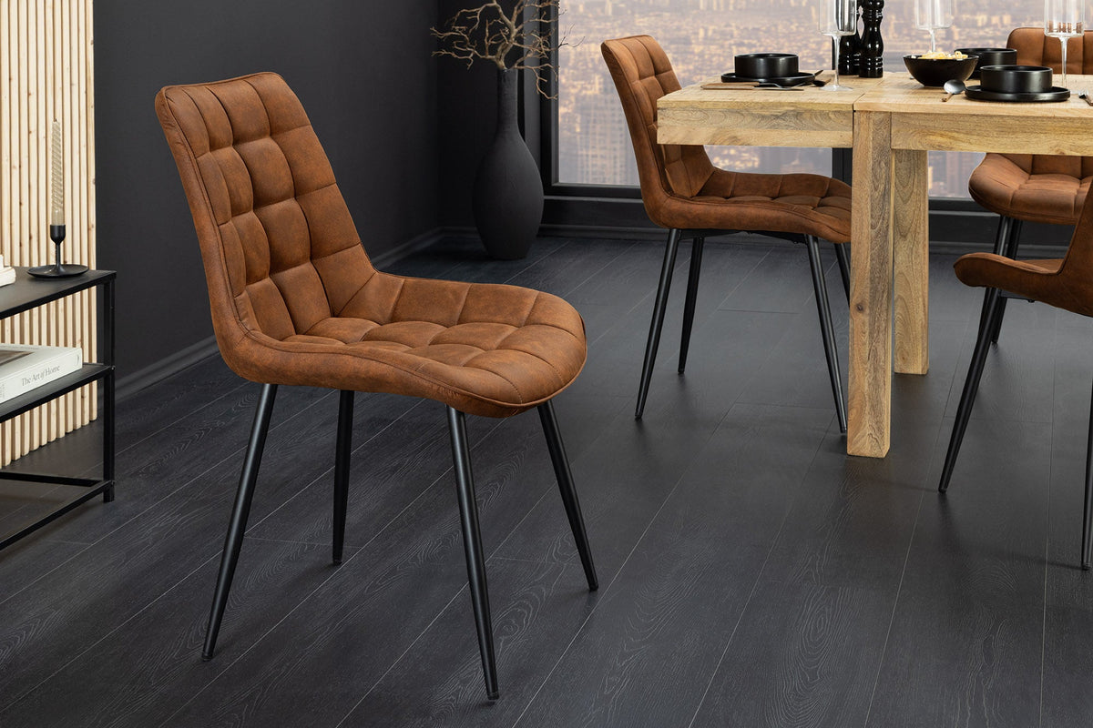 Lot de 4x Chaise design ROADSTAR ancien brun pieds métalliques noirs