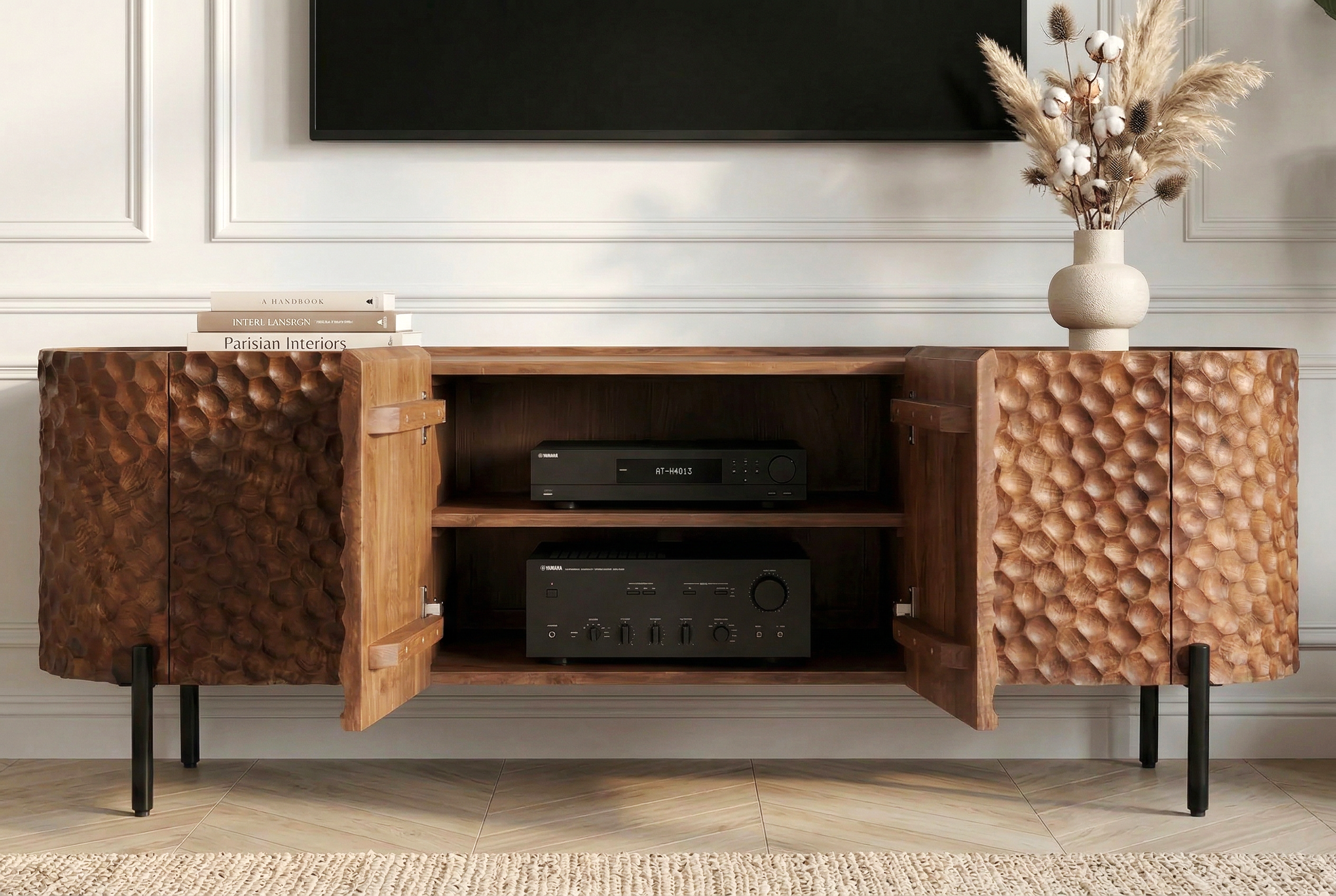 Meuble TV massif ADLON 160 cm en manguier marron métal noir avec façade 3D