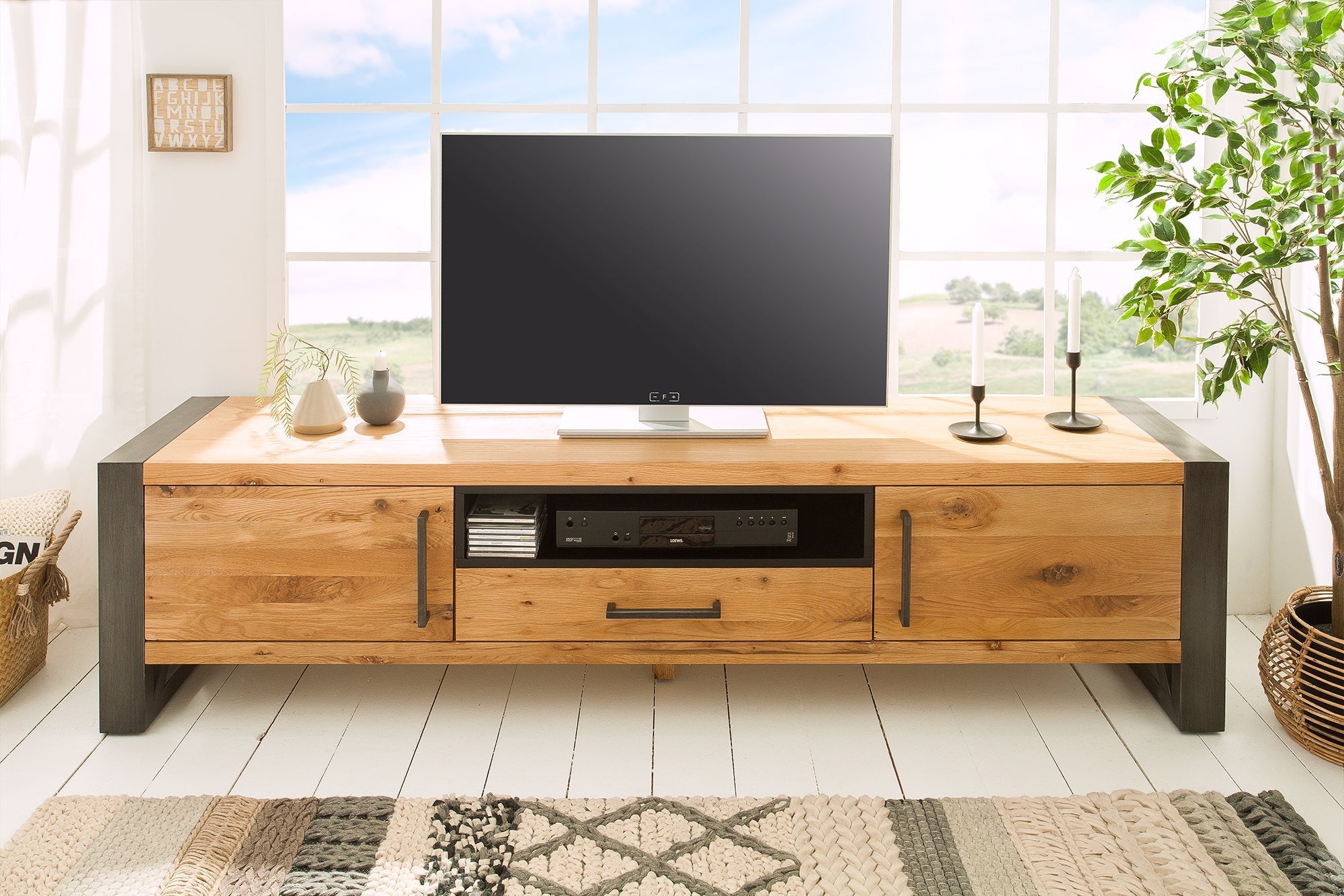 Meuble TV massif THOR 200 cm en chêne sauvage huilé au design industriel