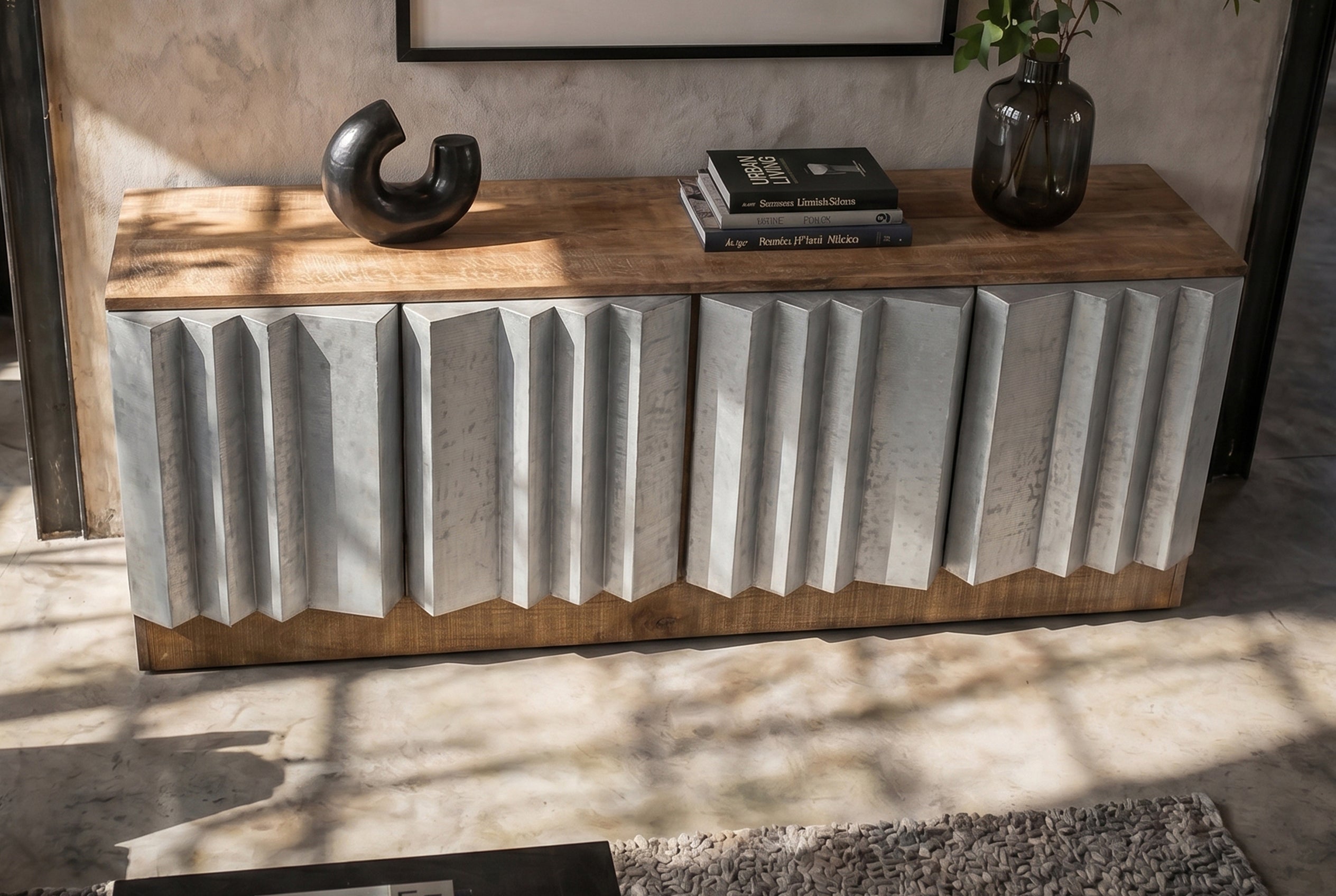 Meuble TV massif ZALVERO 150cm en bois de manguier argent naturel avec façade métal-aluminium