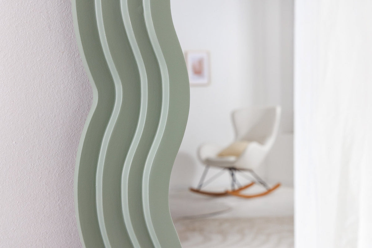Miroir mural design WAVE 160cm vert sauge