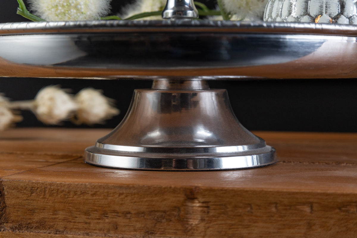 Présentoir à gâteaux design ORIENT 50cm argent finition marteau sauvage à trois niveaux