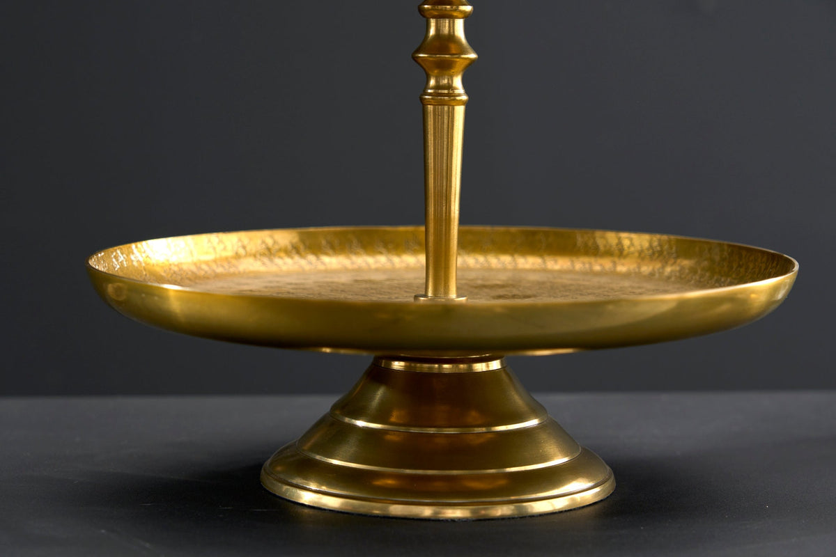 Présentoir à gâteaux design ORIENT 50cm doré finition marteau sauvage à trois niveaux
