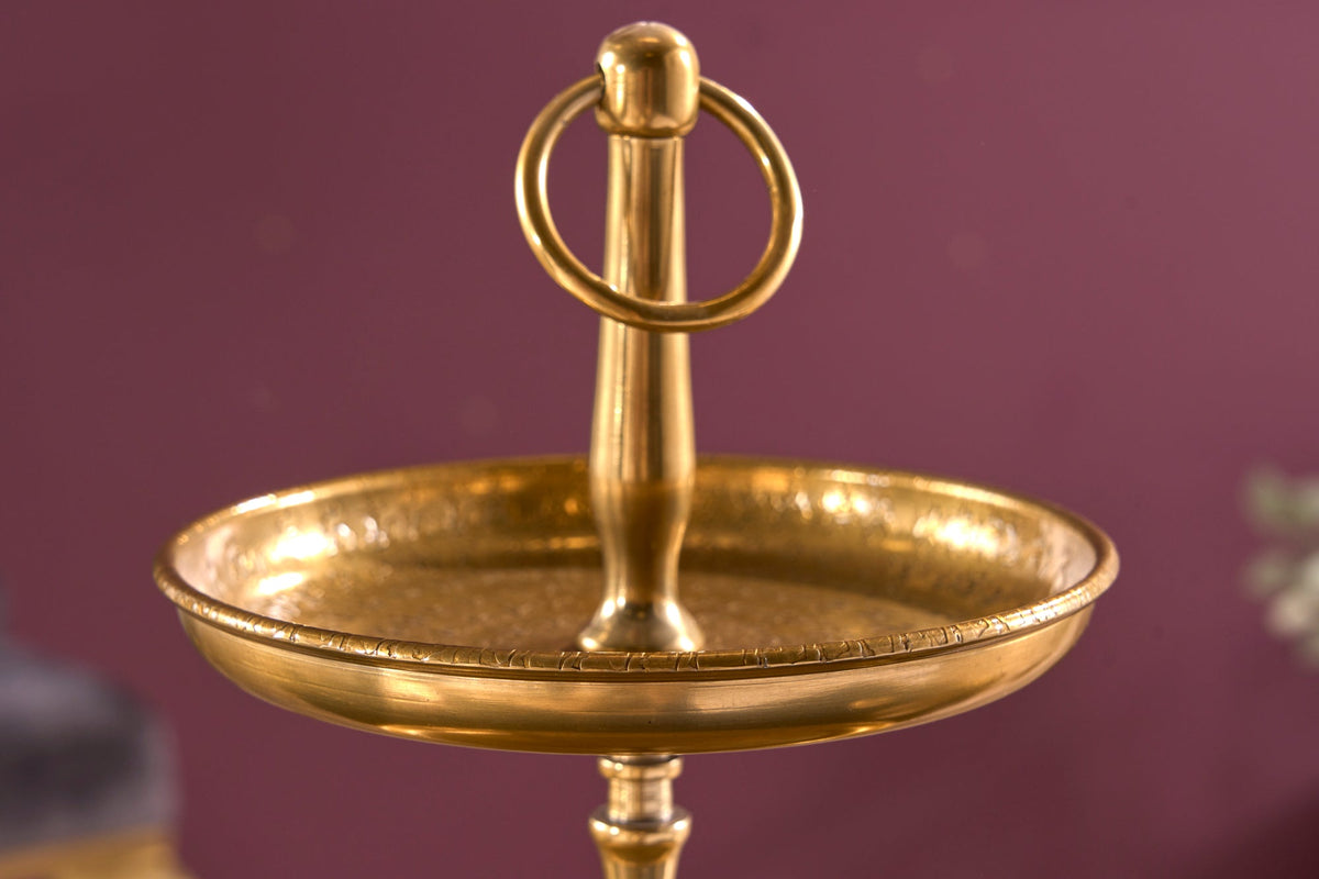 Présentoir à gâteaux design ORIENT 50cm doré finition marteau sauvage à trois niveaux