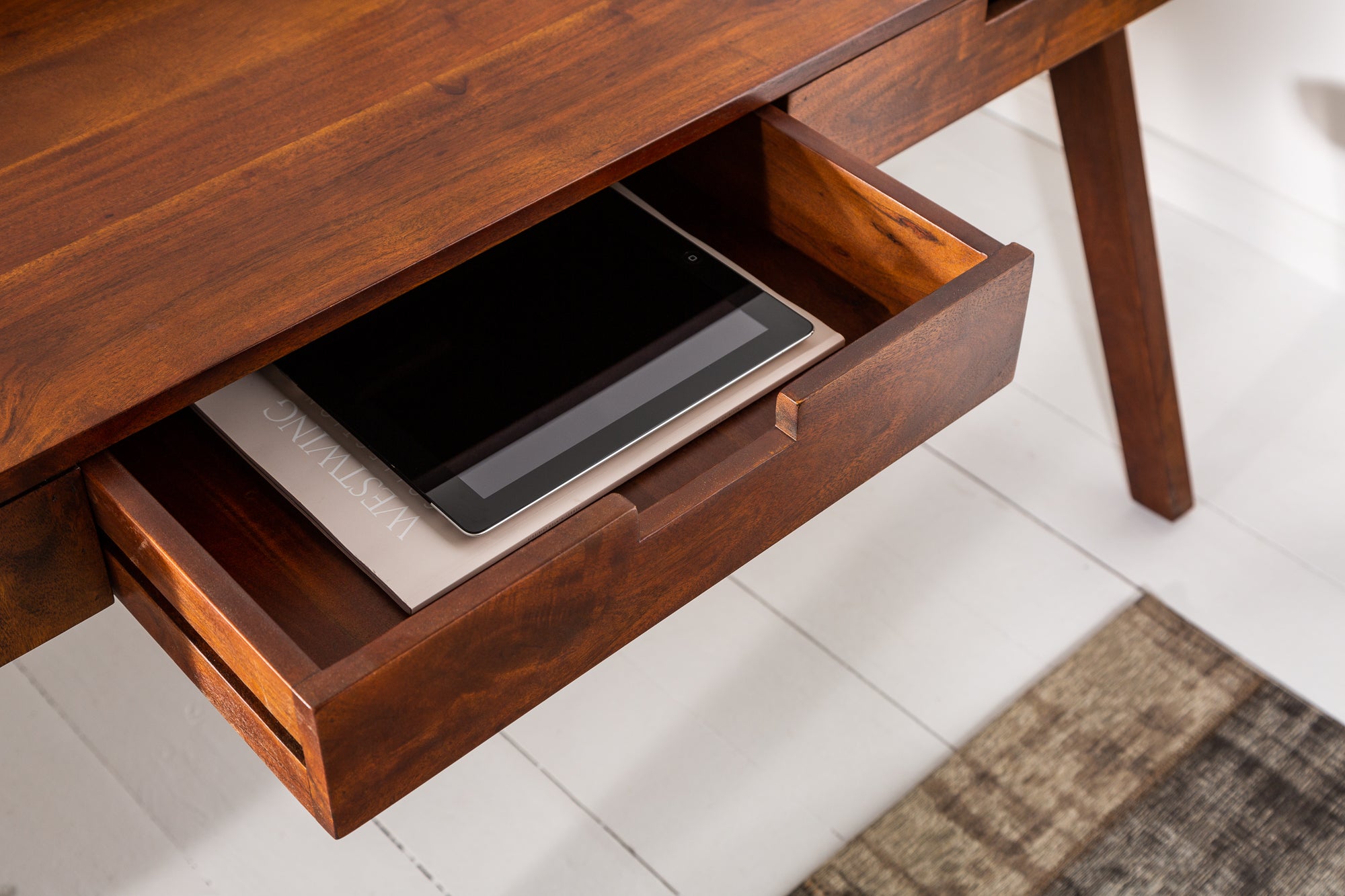 Secrétaire massif MONSOON 120cm bureau en acacia finition frappante