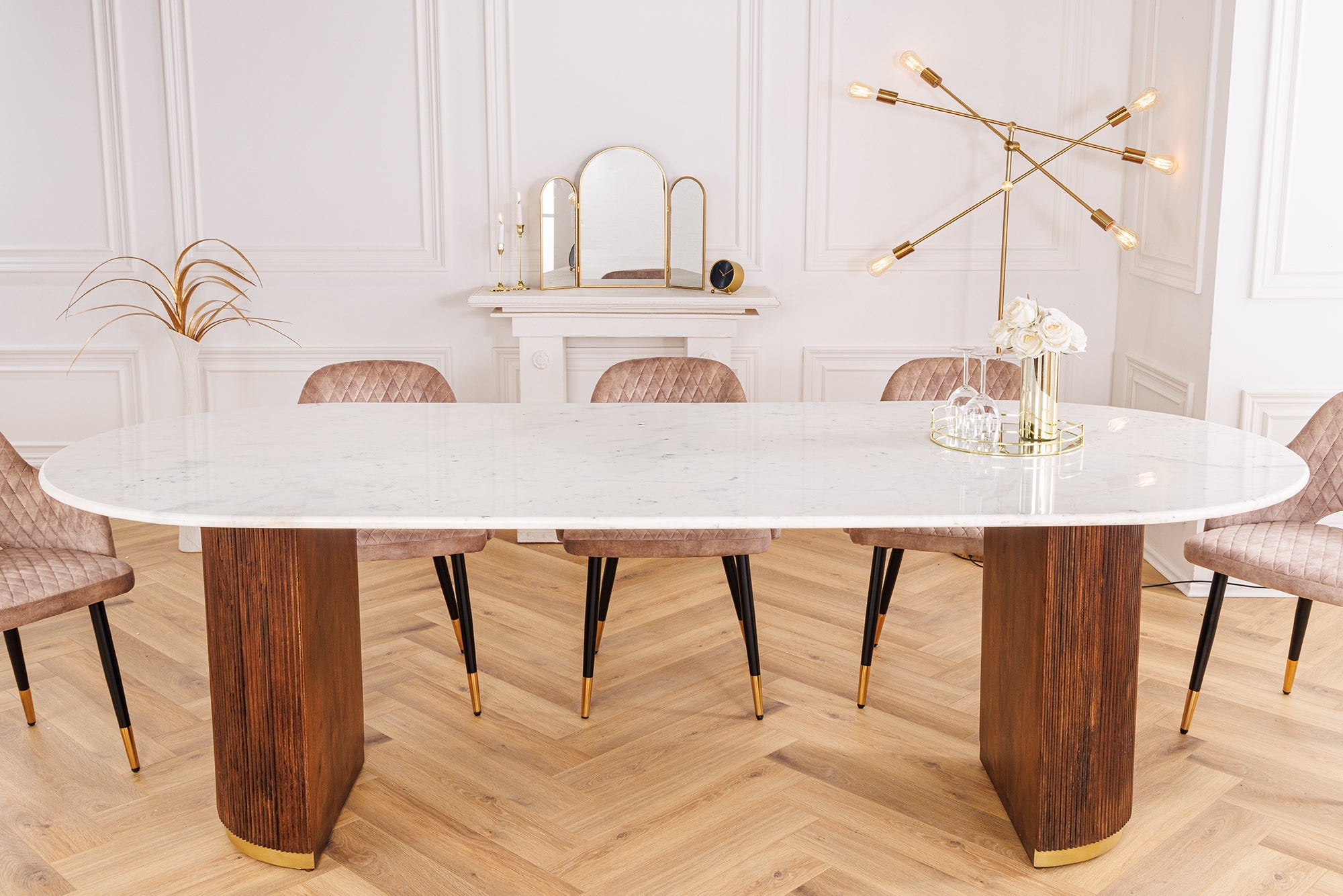GATSBY mesa de comedor de diseño 240cm madera de mango marrón dorado ovalada tapa de mármol blanco