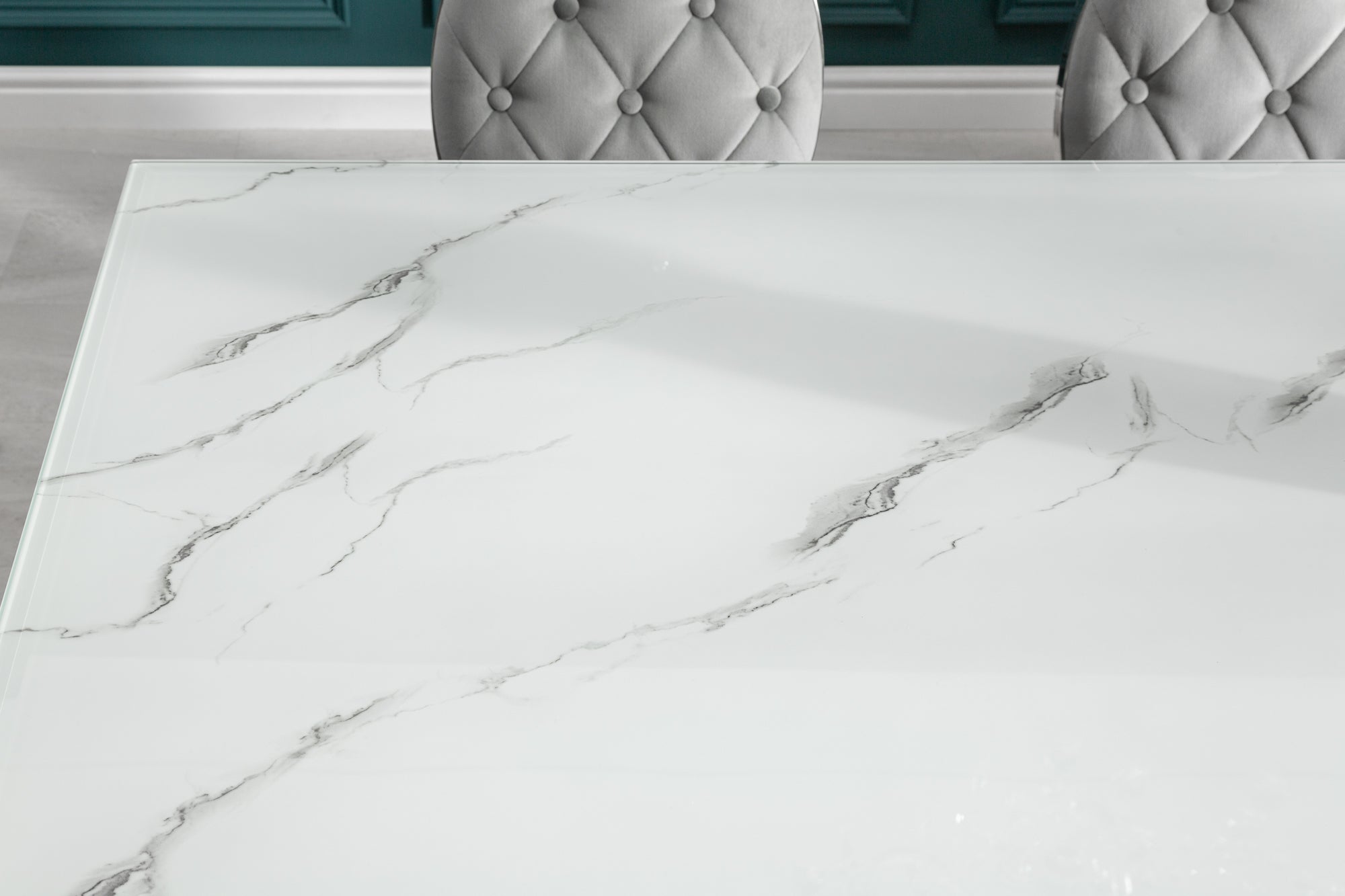 Table à manger design MODERNE BAROQUE 180cm plateau verre chromé blanc marbre pieds inox