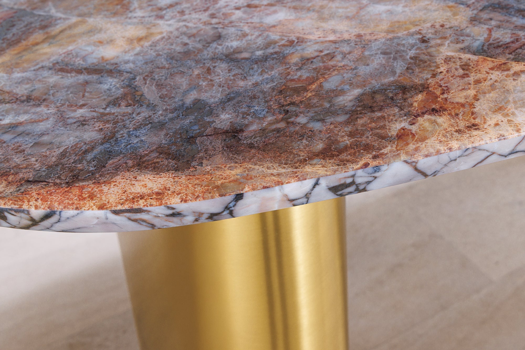 ORGANIC mesa de comedor de diseño 200cm gris blanco marrón piedra natural mármol cepillado metal oro